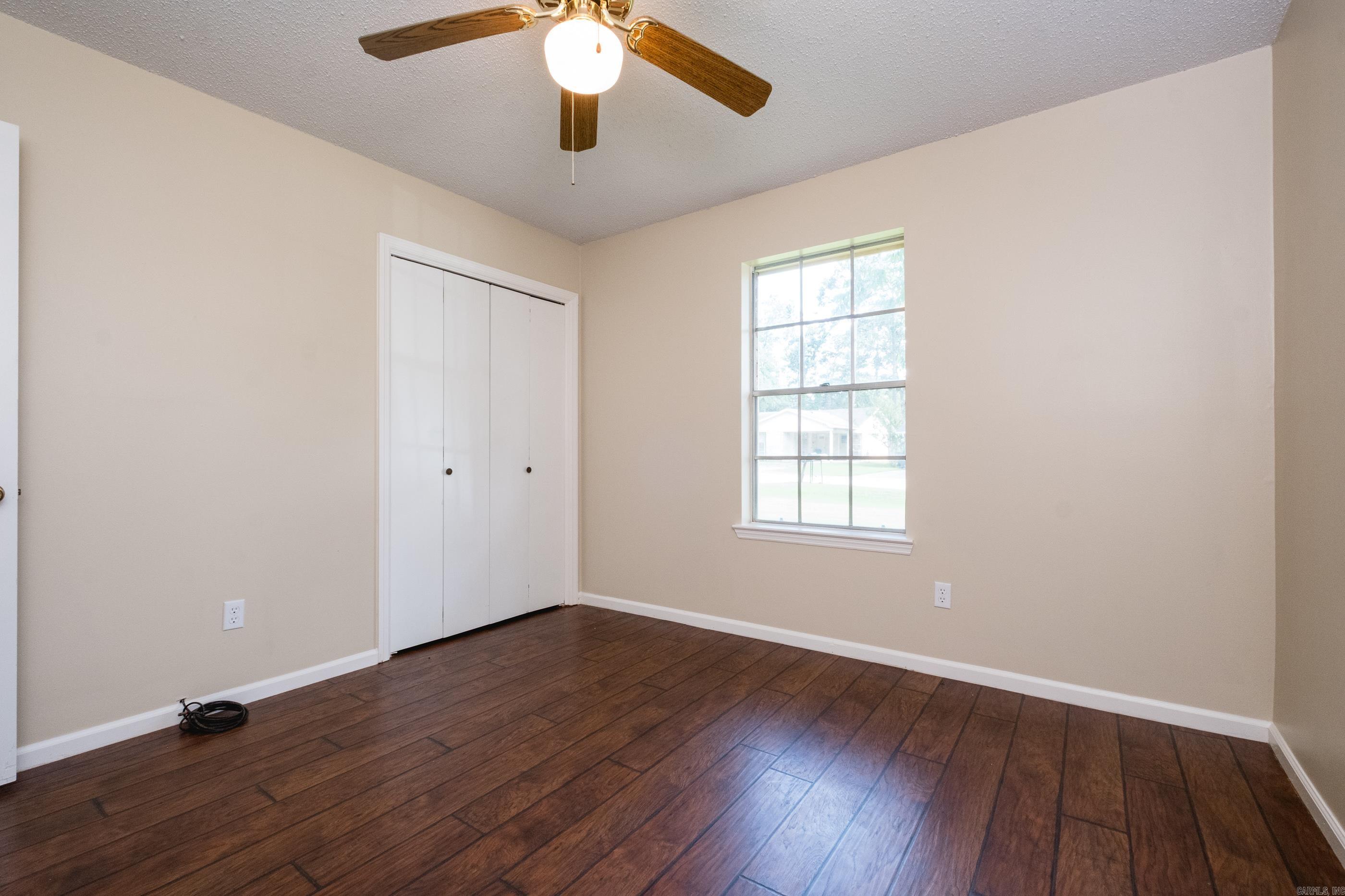 2215 Justus Loop Property Photo 26