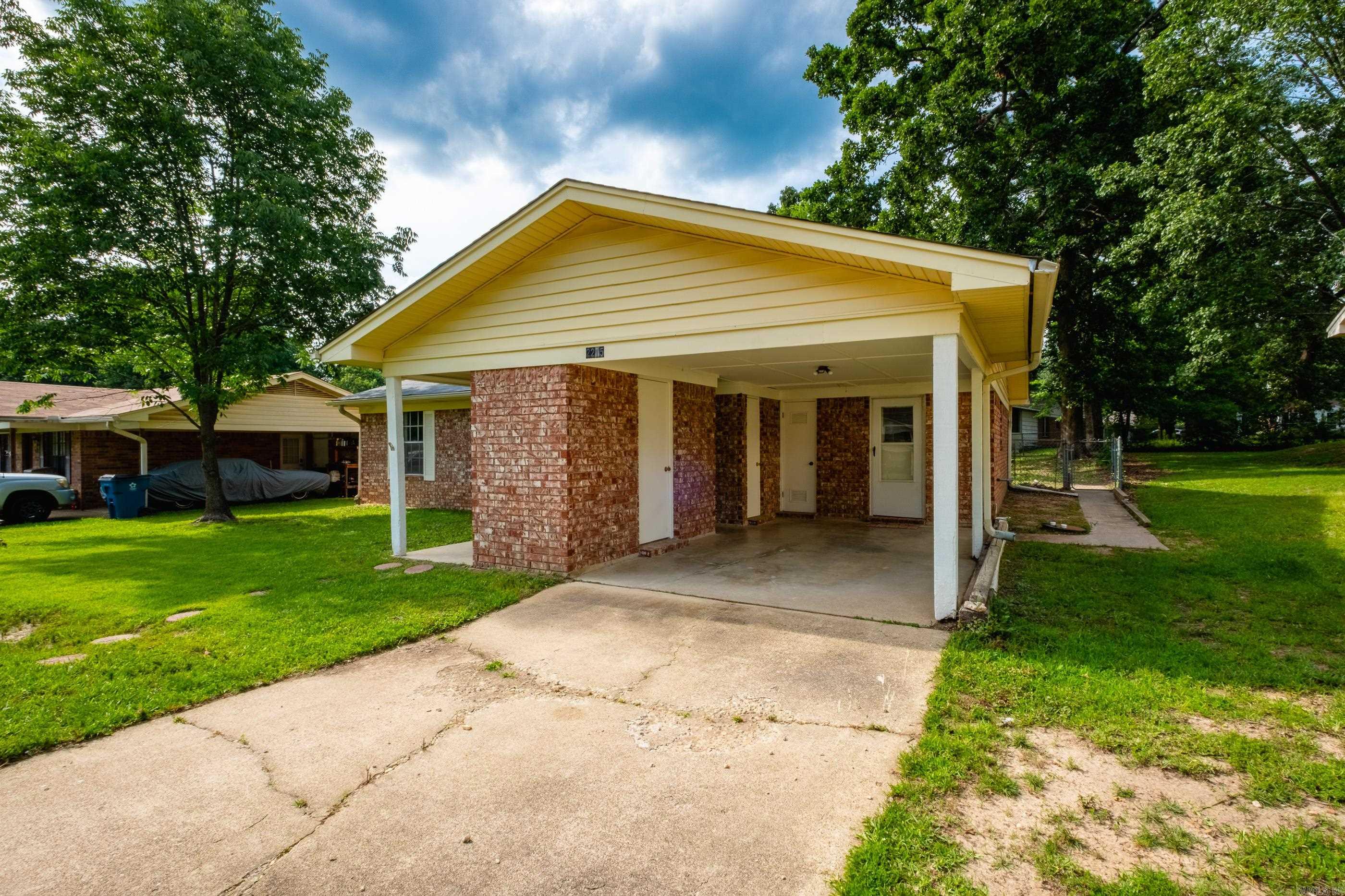 2215 Justus Loop Property Photo 34