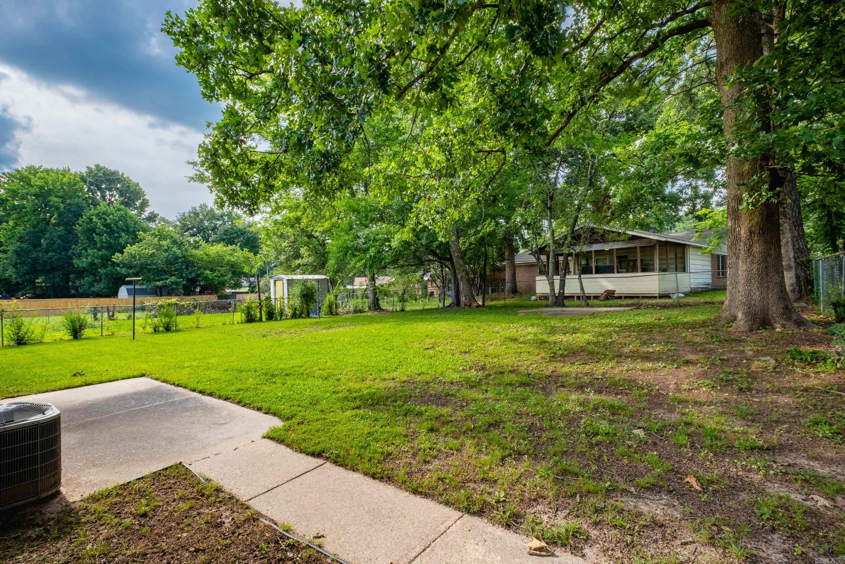 2215 Justus Loop Property Photo 43