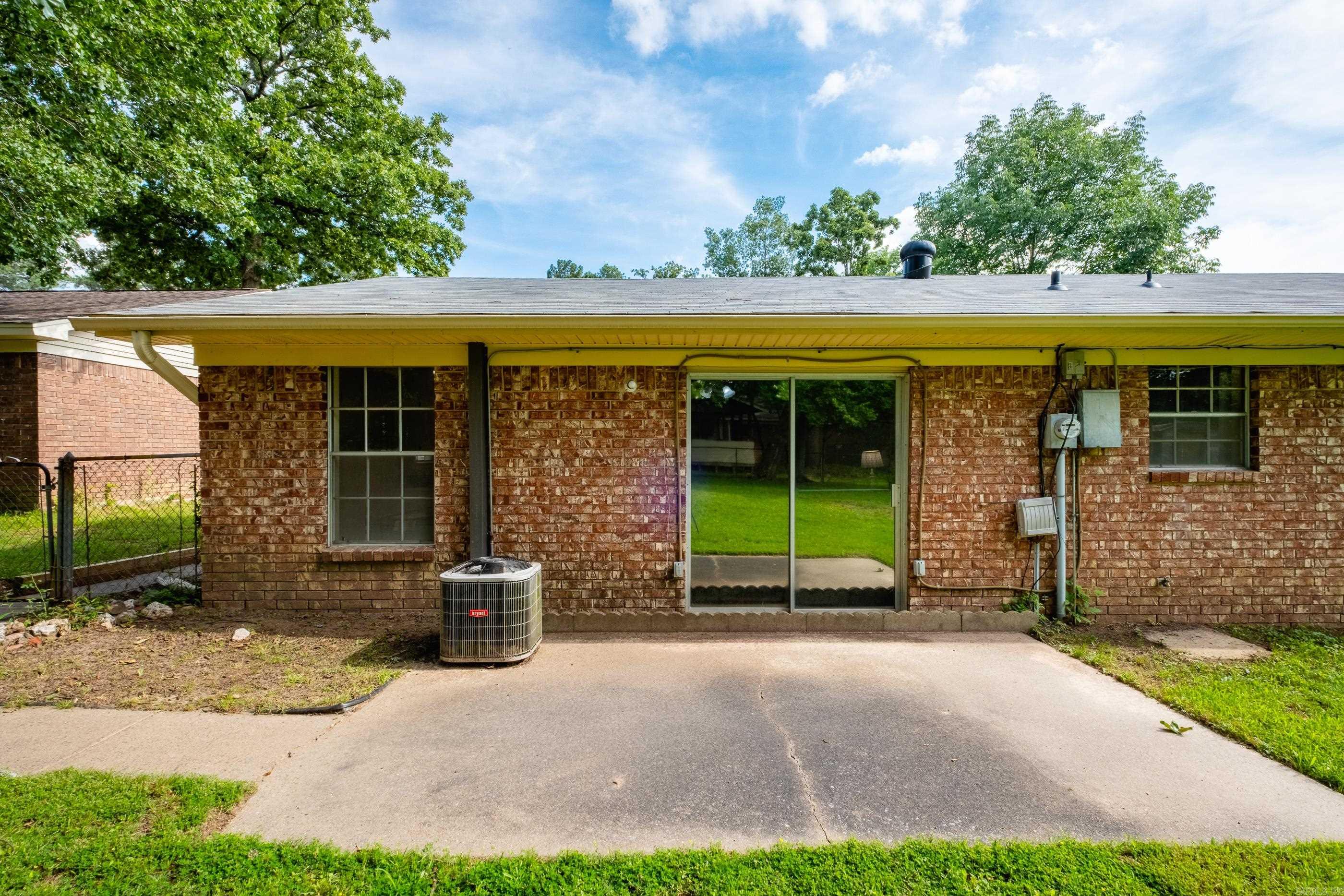2215 Justus Loop Property Photo 45