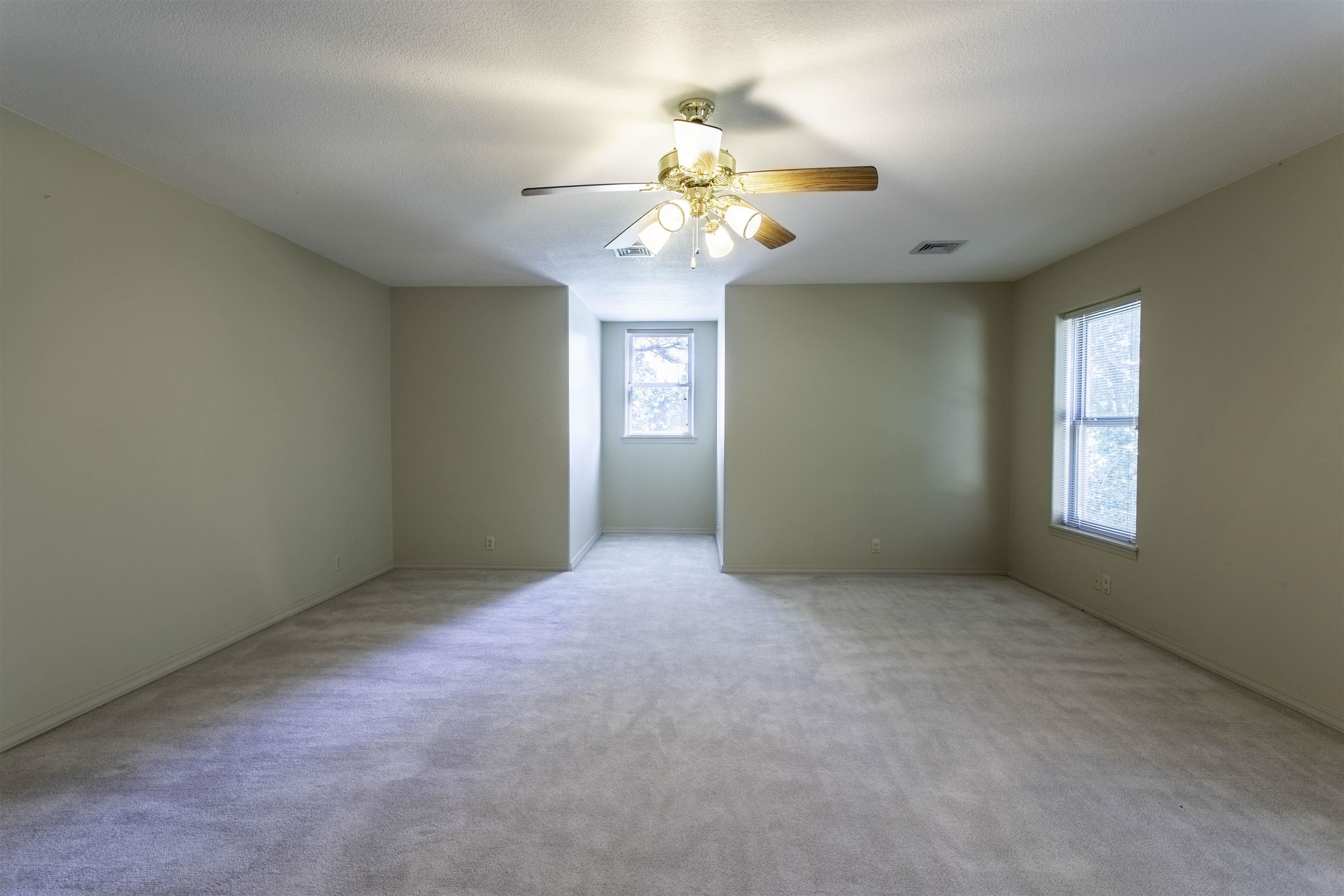 16 Katsina Circle Property Photo 36