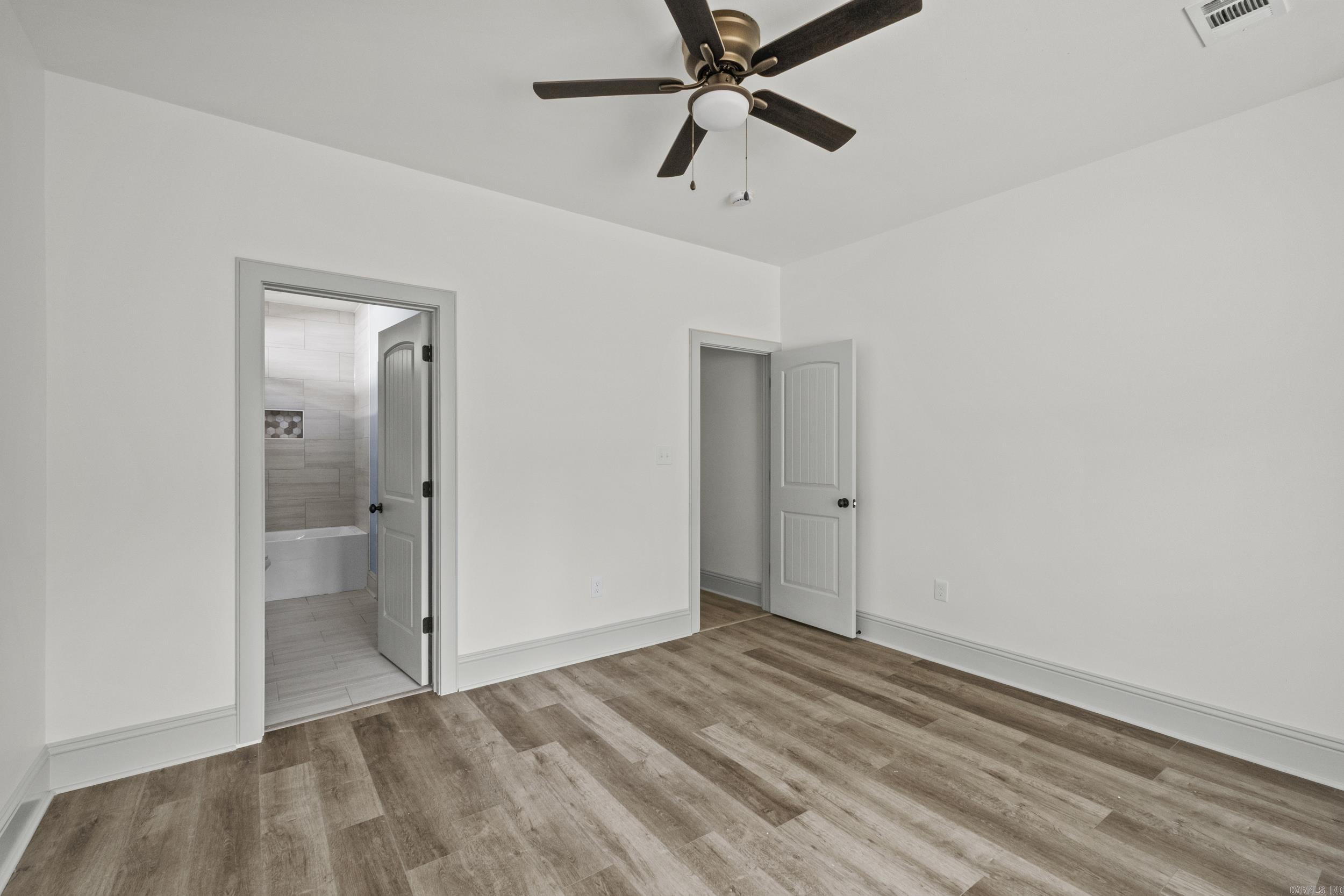 8 Lita Lane Property Photo 13