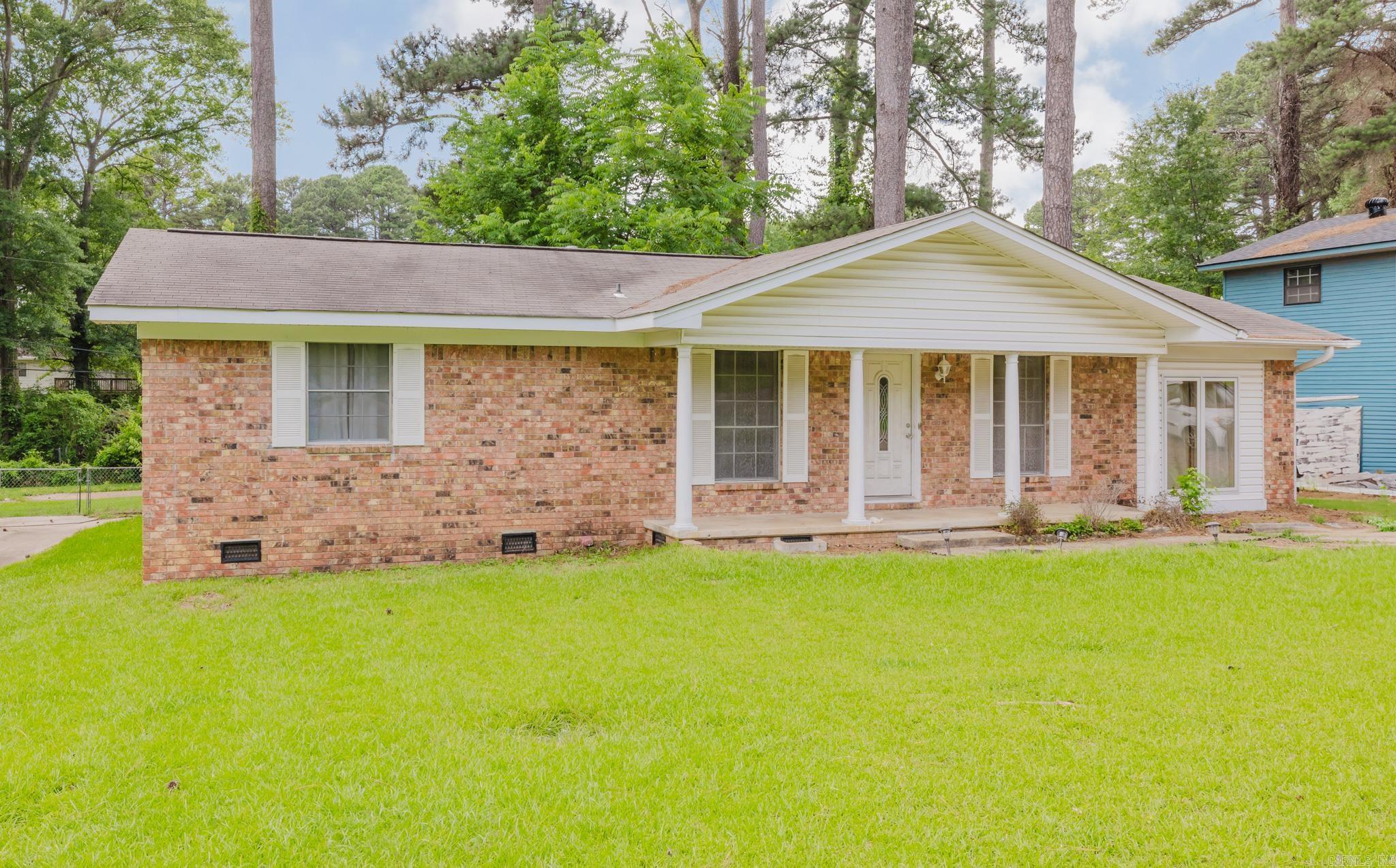 614 Houston Property Photo 3