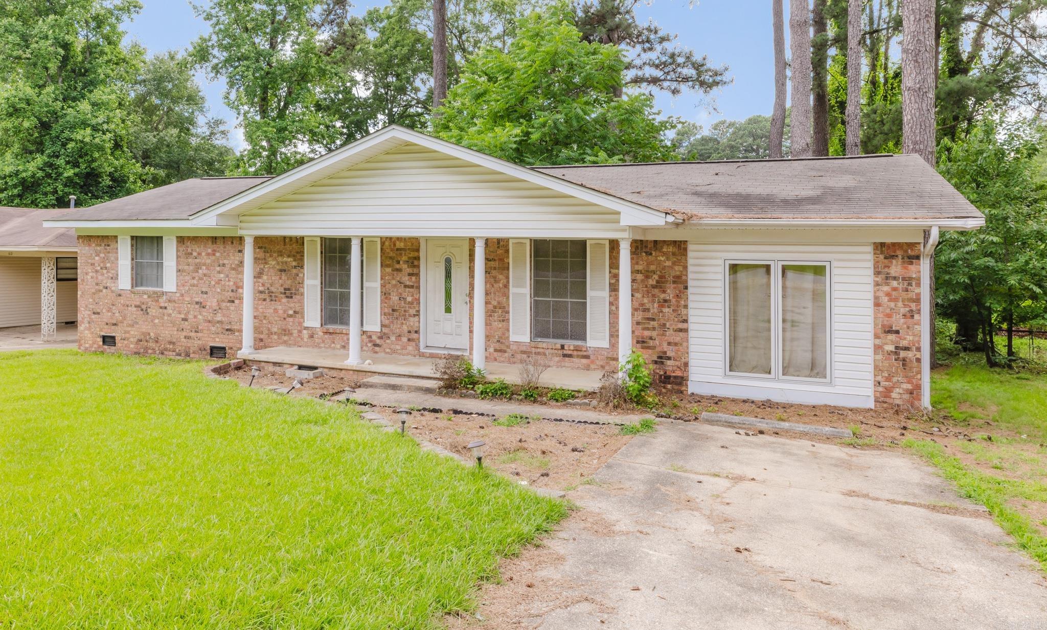 614 Houston Property Photo 4