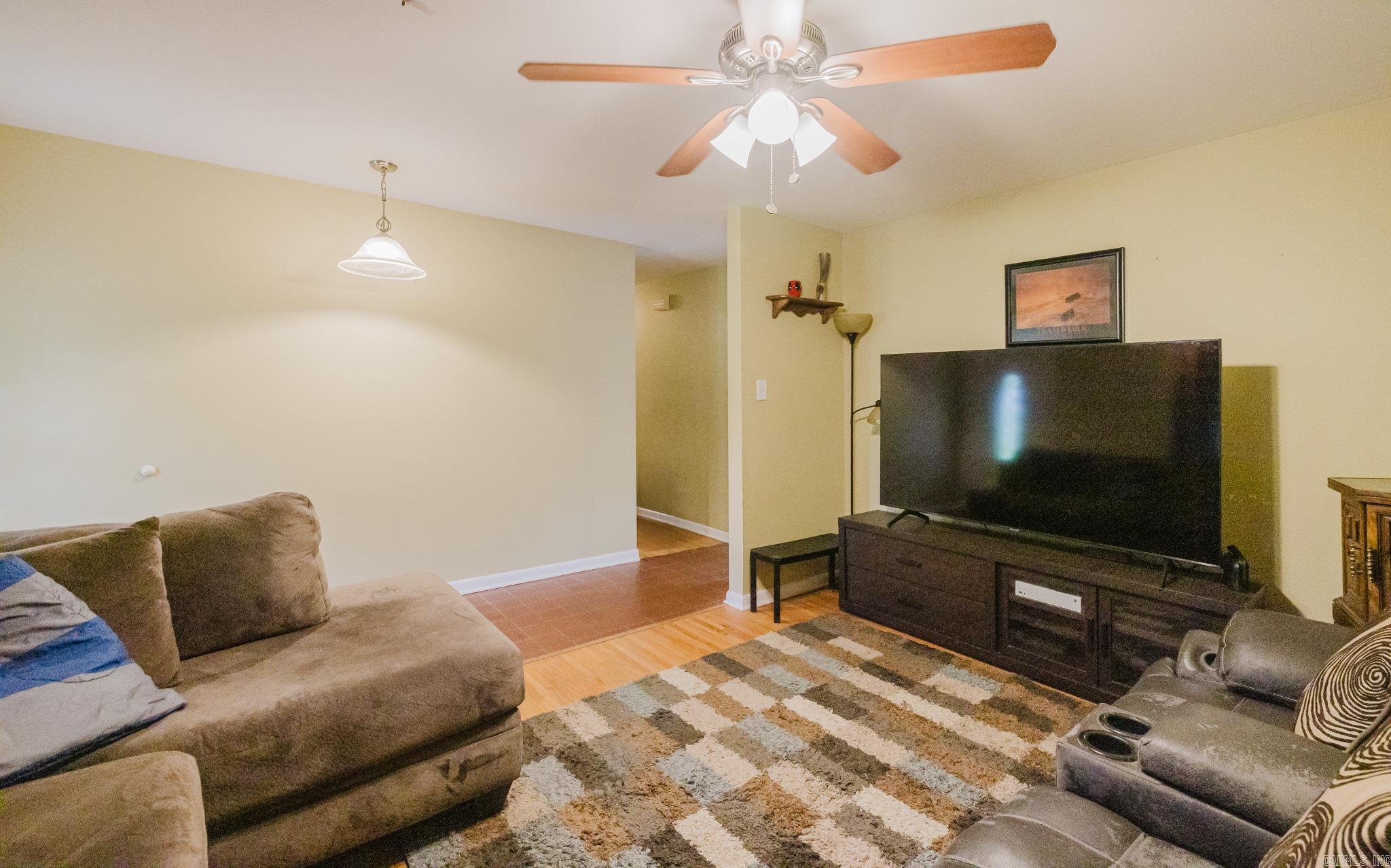 614 Houston Property Photo 8