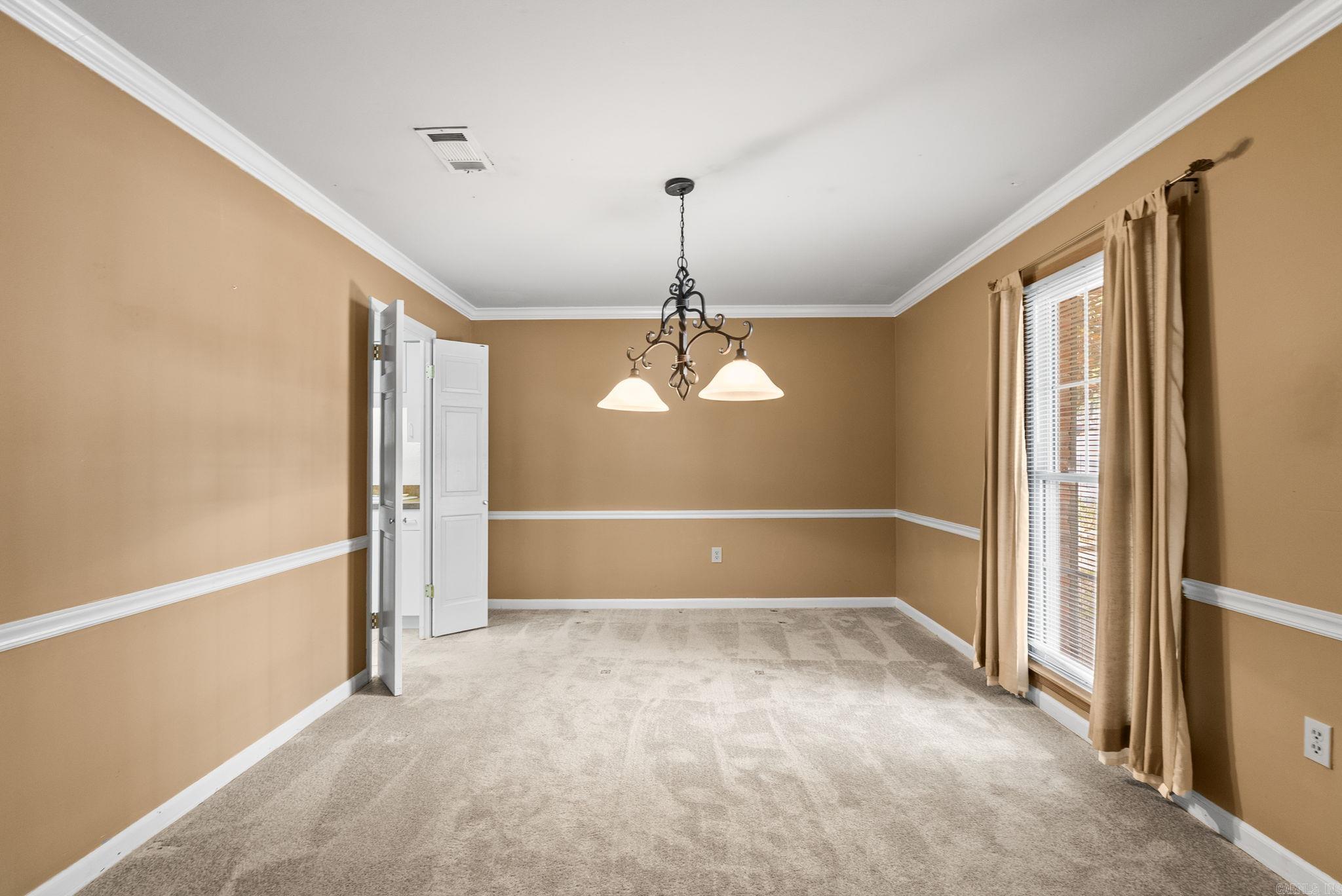 21 Kingsbridge Way Property Photo 5