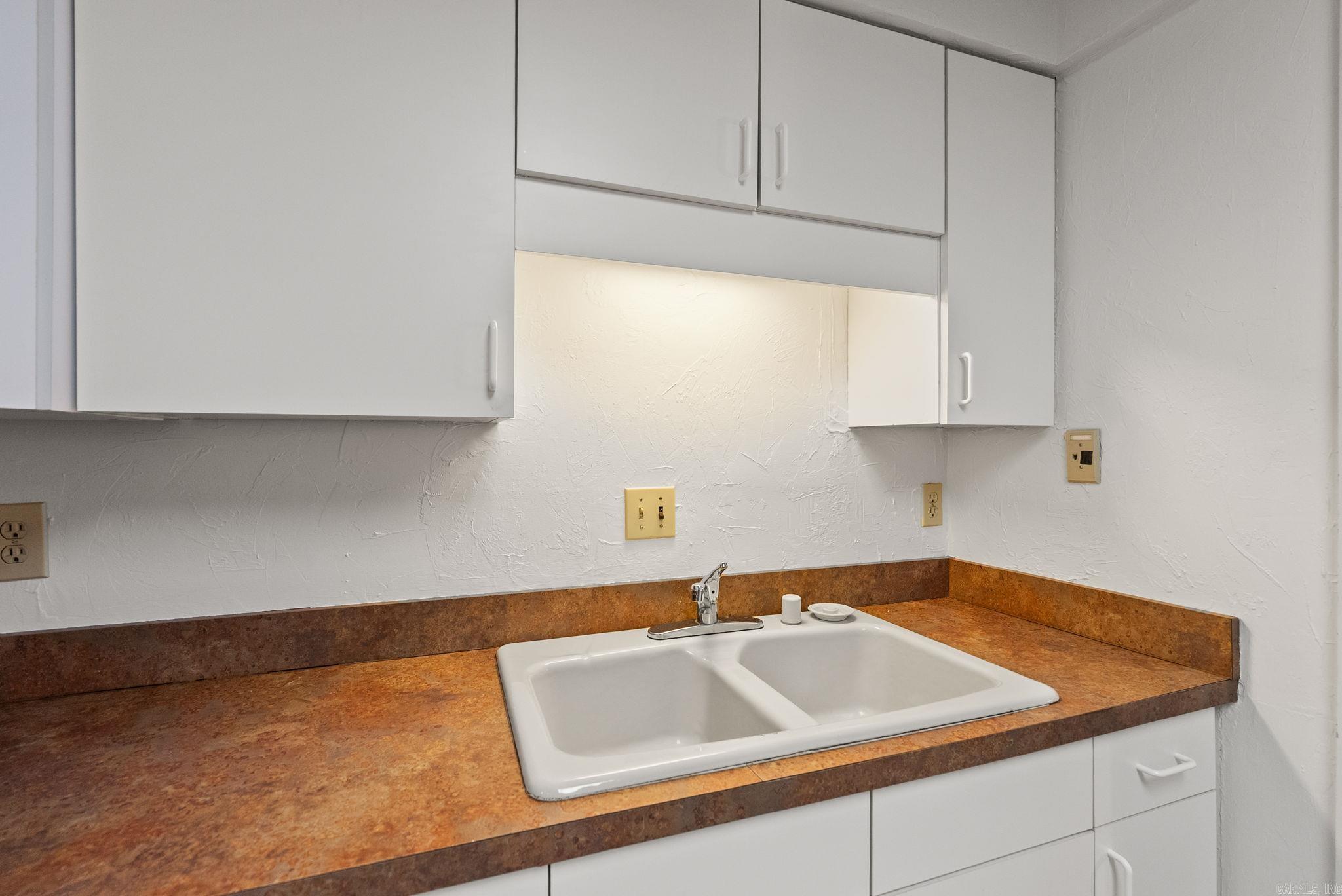 21 Kingsbridge Way Property Photo 13