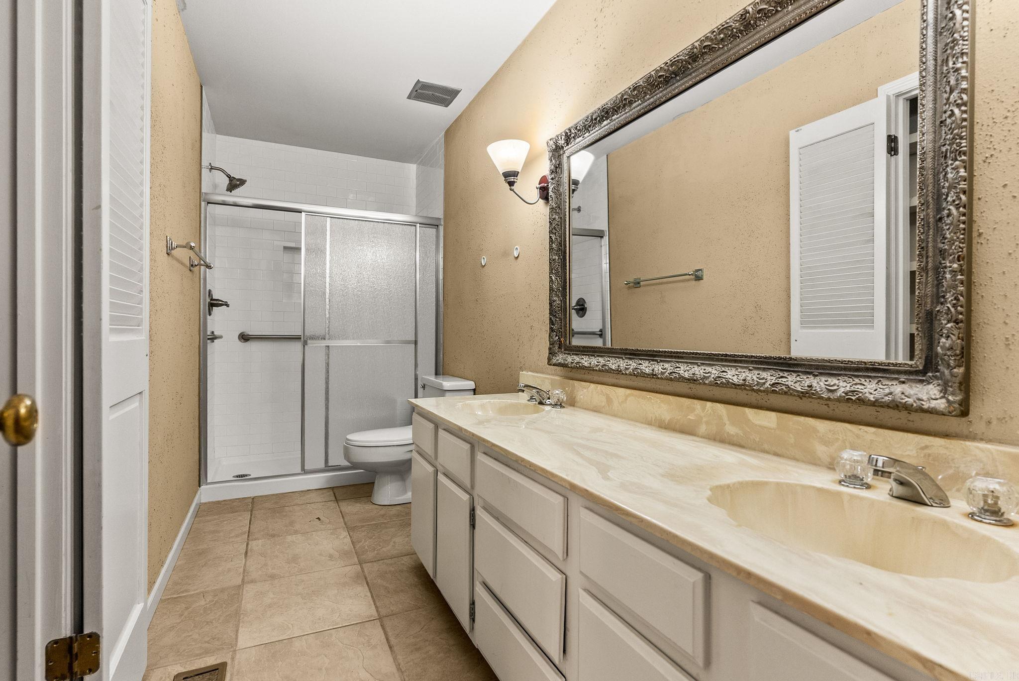 21 Kingsbridge Way Property Photo 23