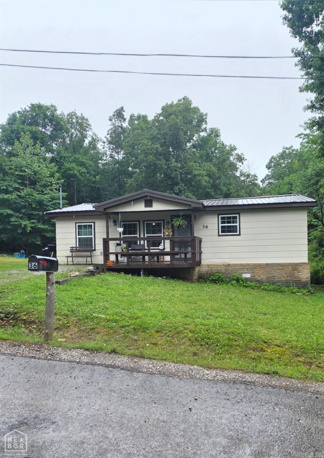 36 Indian Avenue Property Photo 1