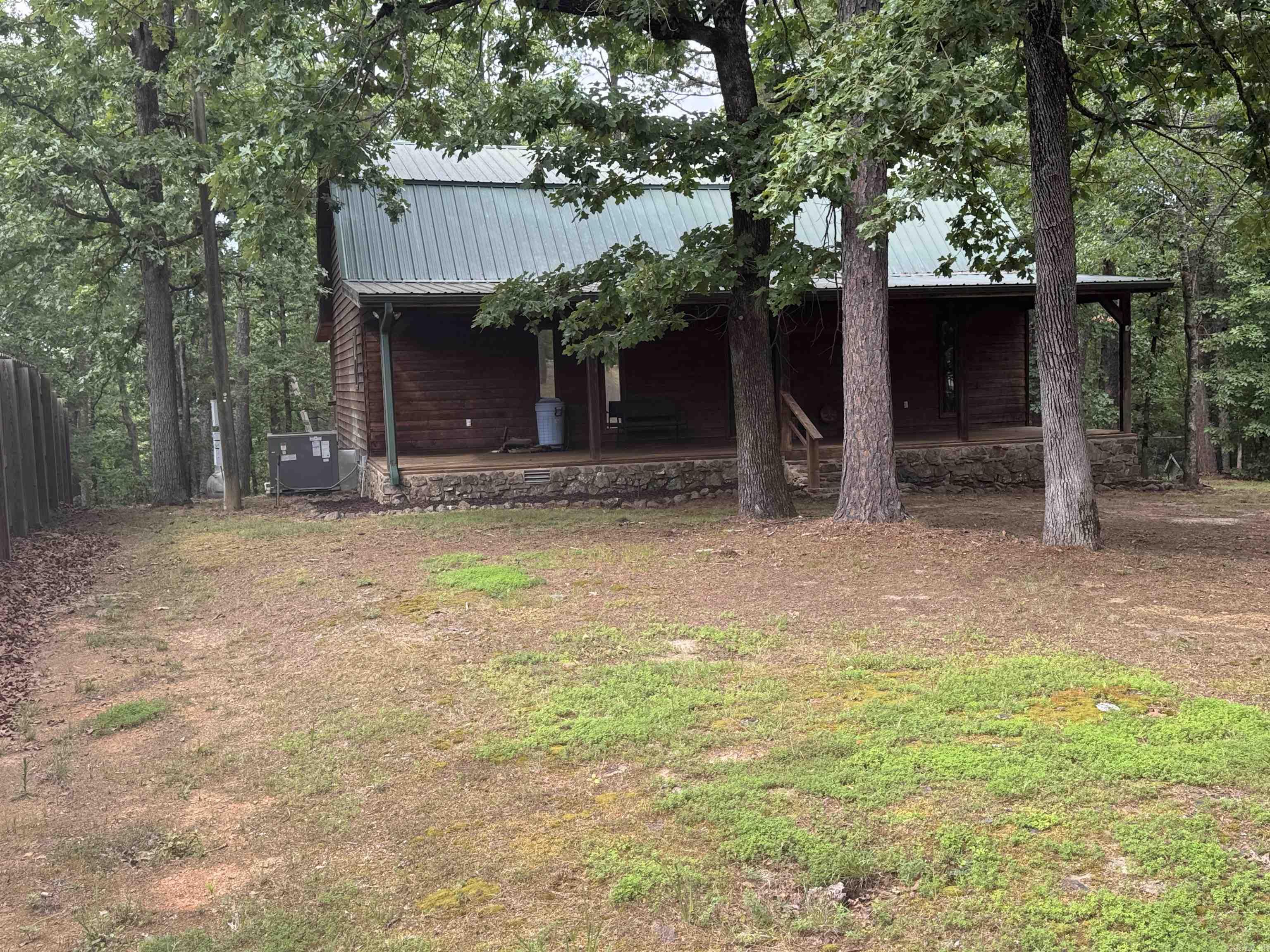 98 Lakeside Drive Property Photo 2