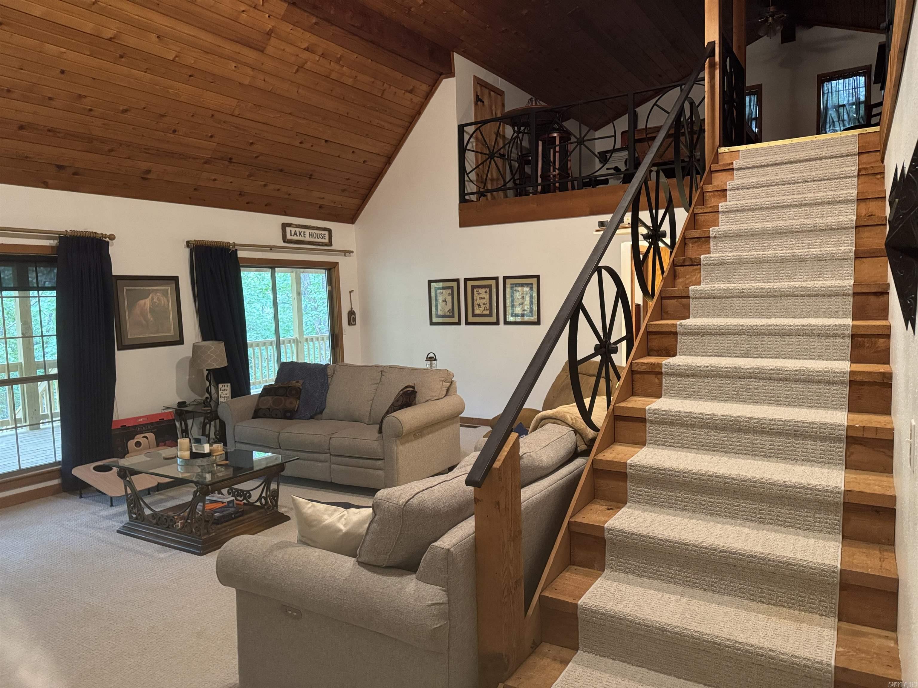 98 Lakeside Drive Property Photo 15