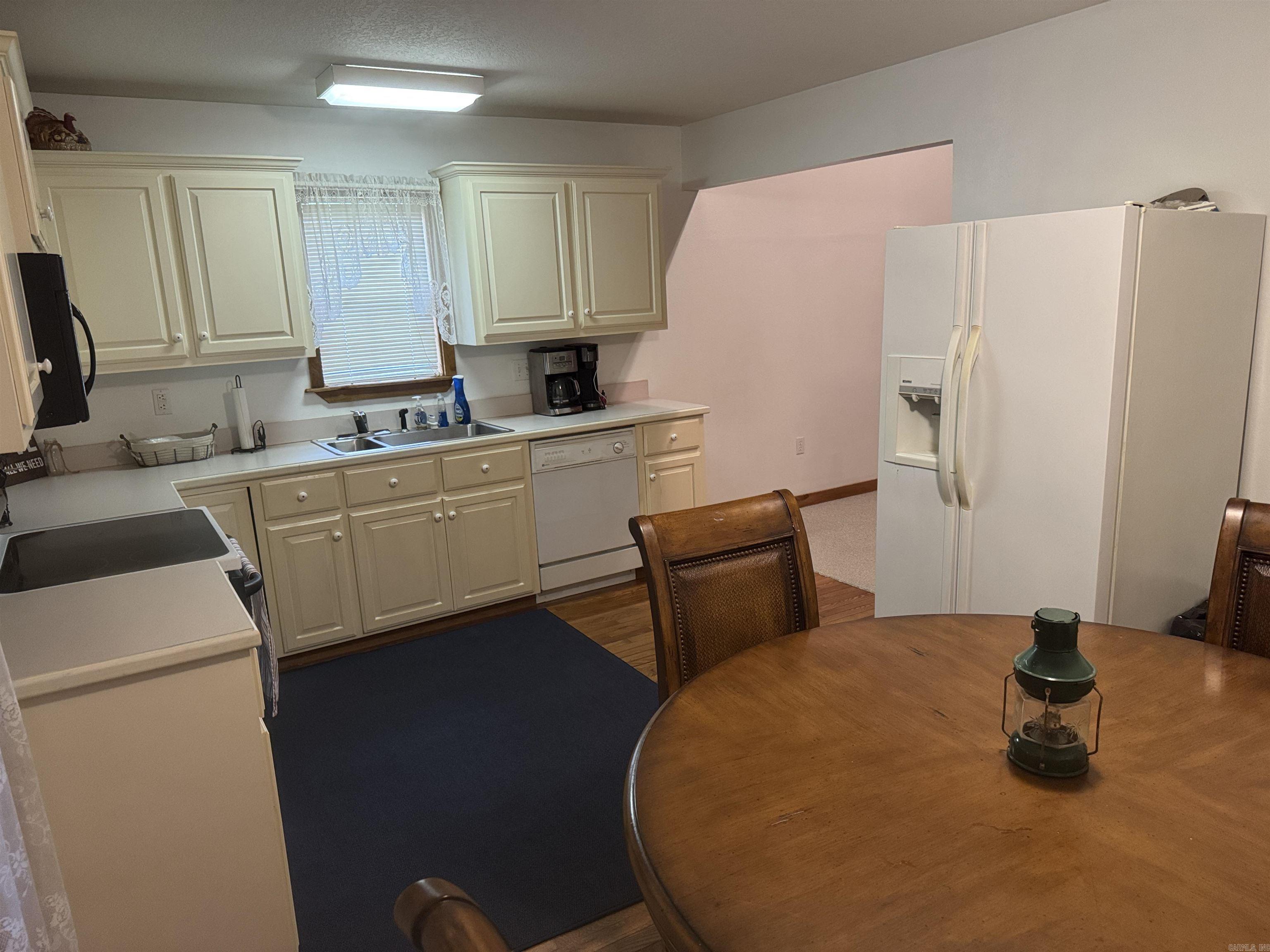 98 Lakeside Drive Property Photo 19