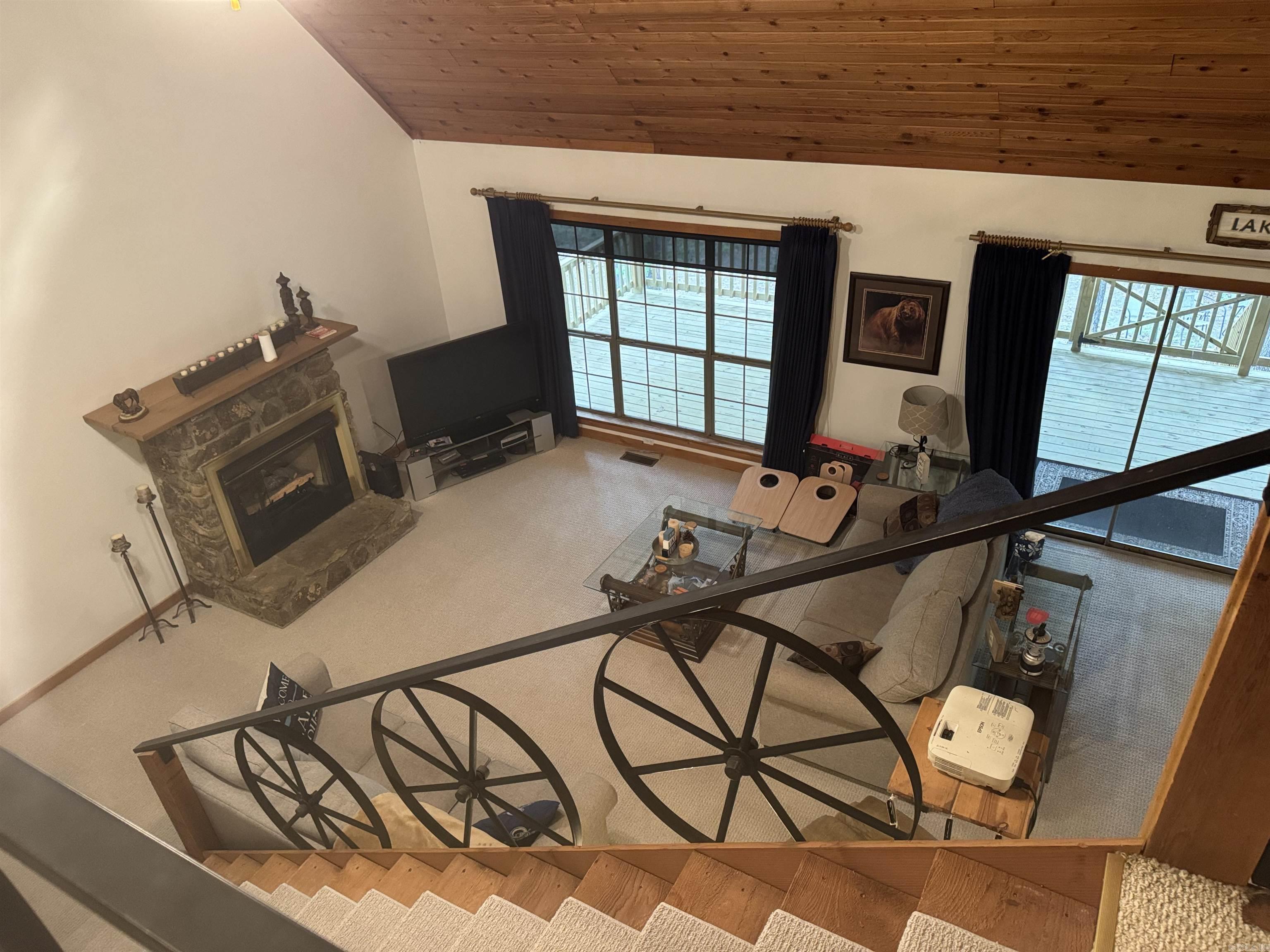 98 Lakeside Drive Property Photo 24