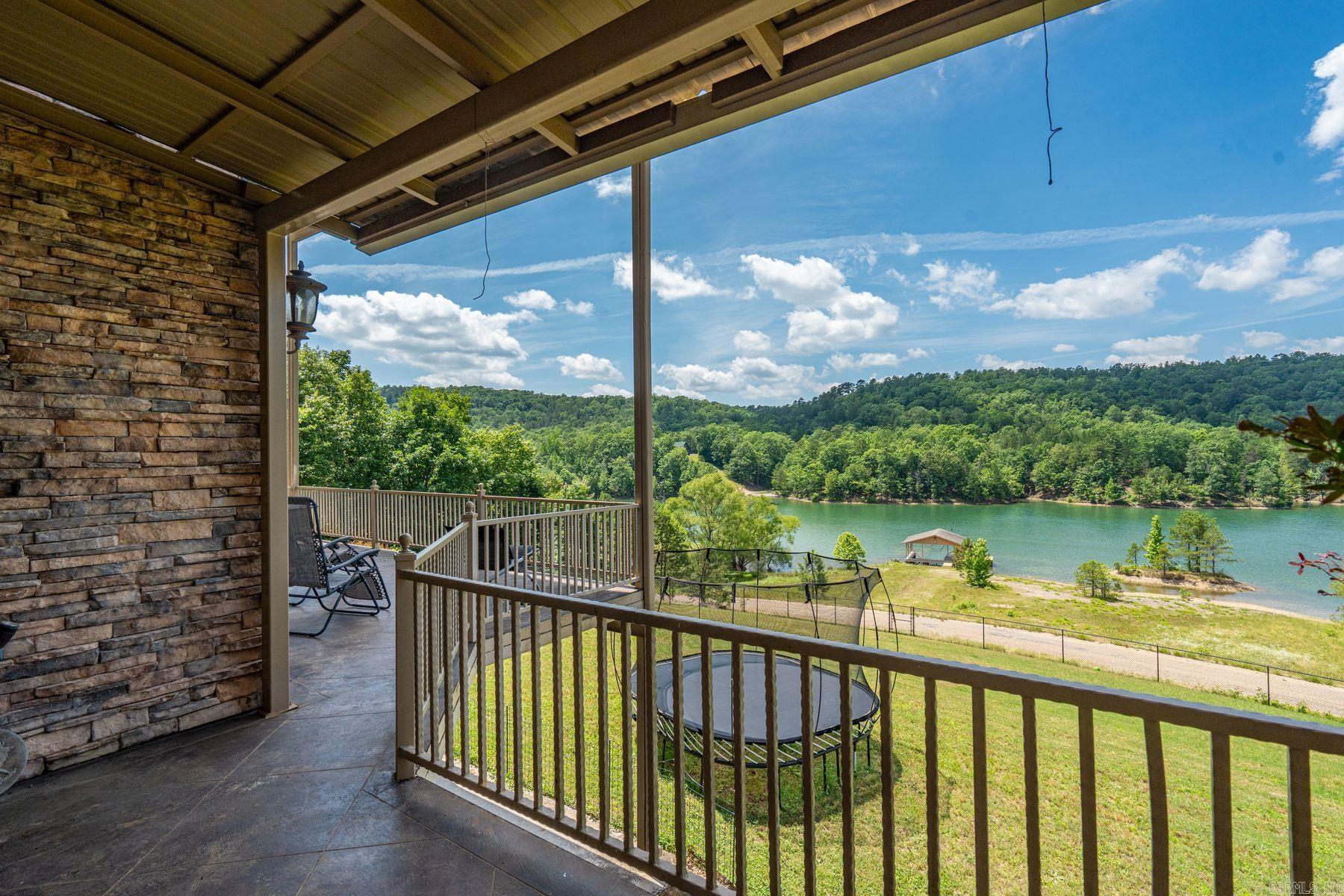 754 Peaceful Valley Road Property Photo 6