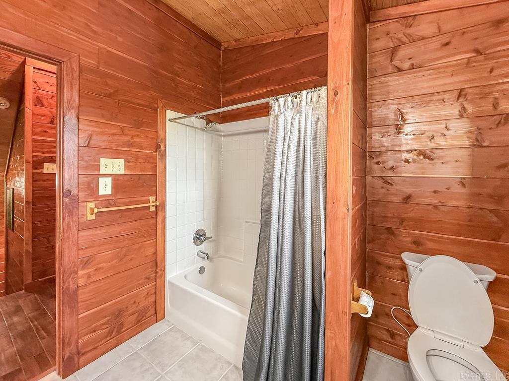 26 Muddy Bayou Property Photo 9
