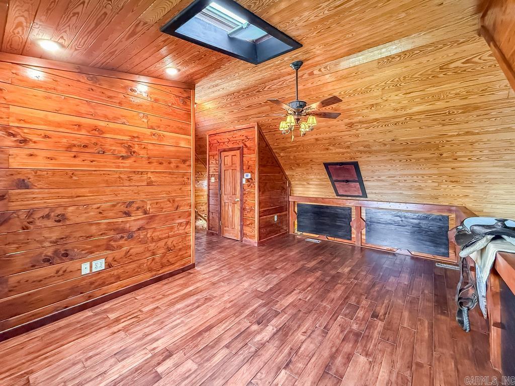 26 Muddy Bayou Property Photo 11