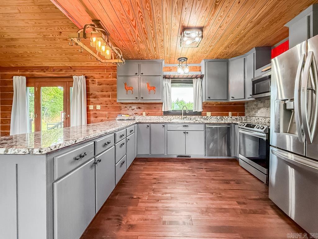 26 Muddy Bayou Property Photo 17