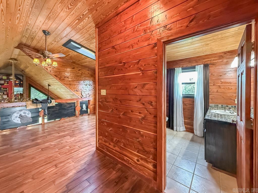 26 Muddy Bayou Property Photo 18