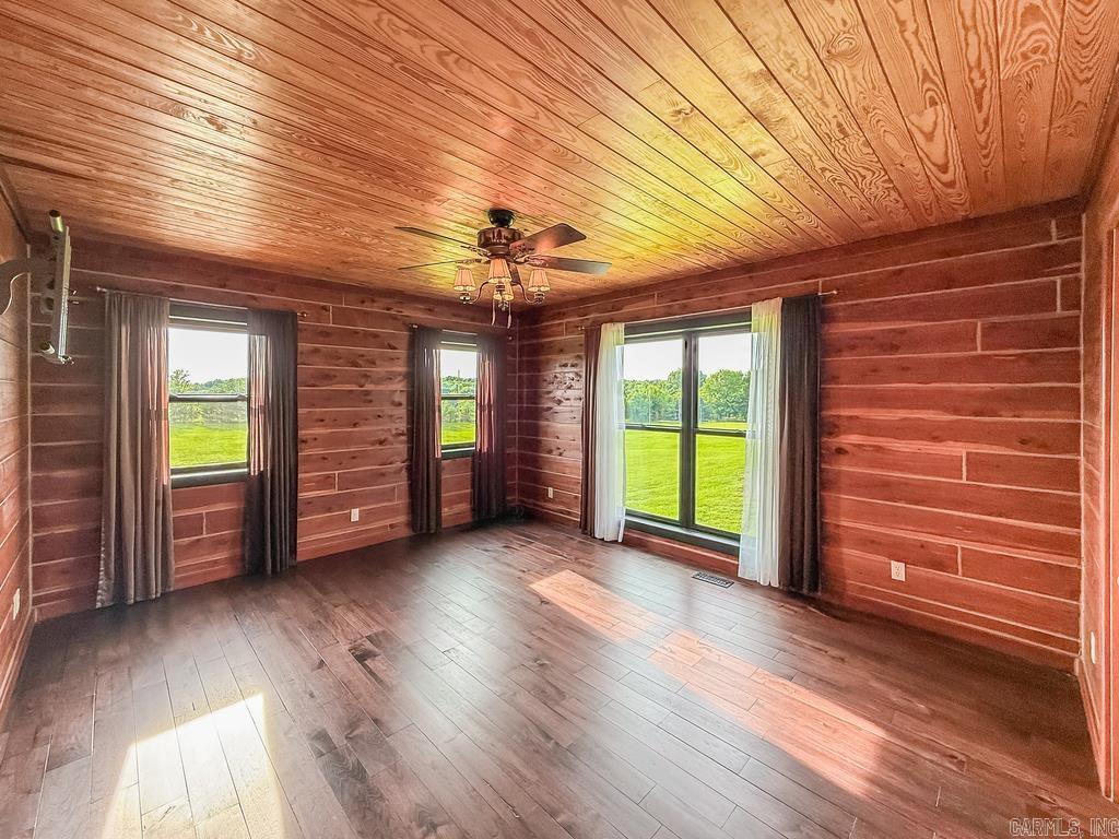 26 Muddy Bayou Property Photo 19