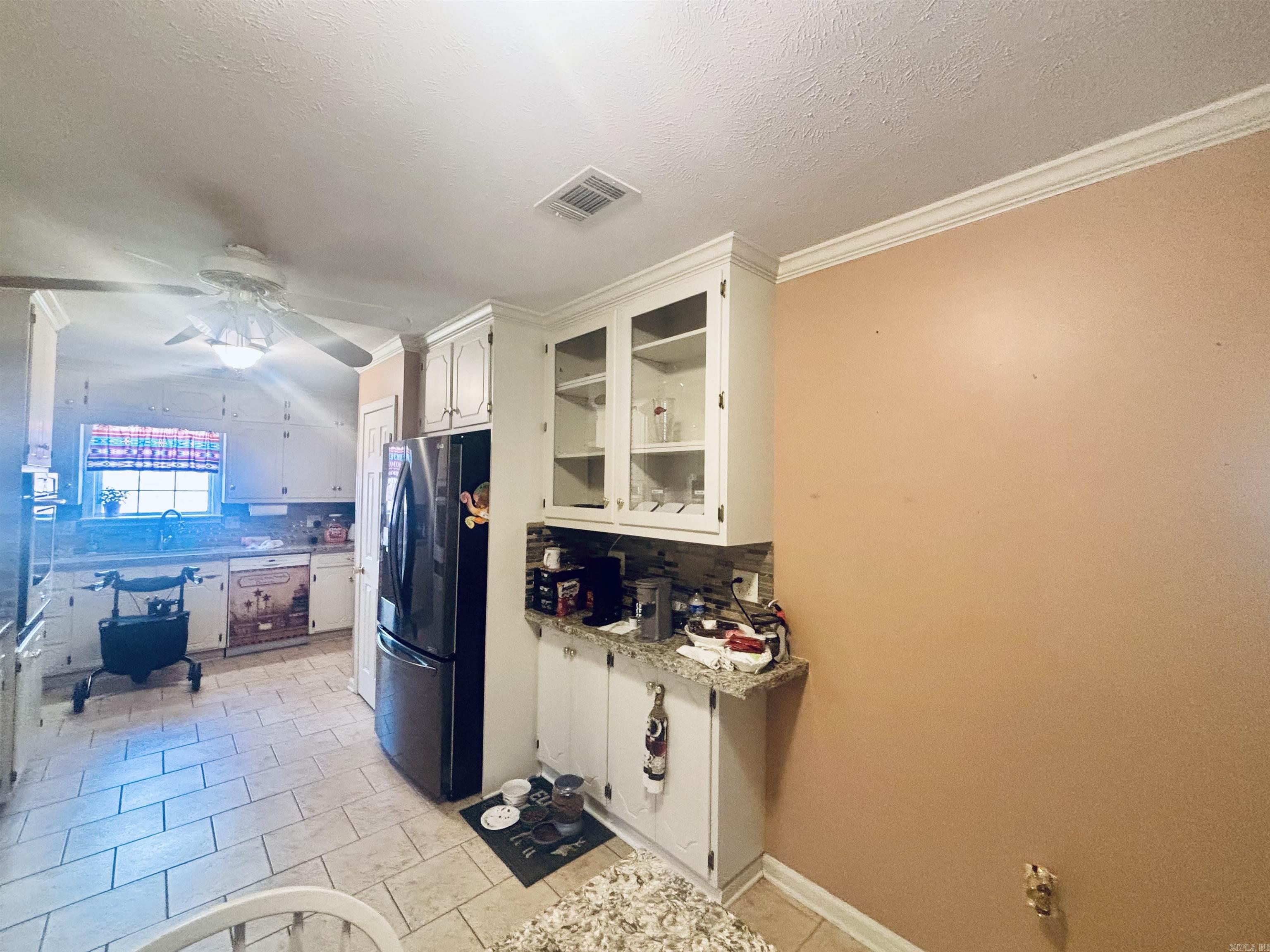 2409 Normandy Lane Property Photo 8