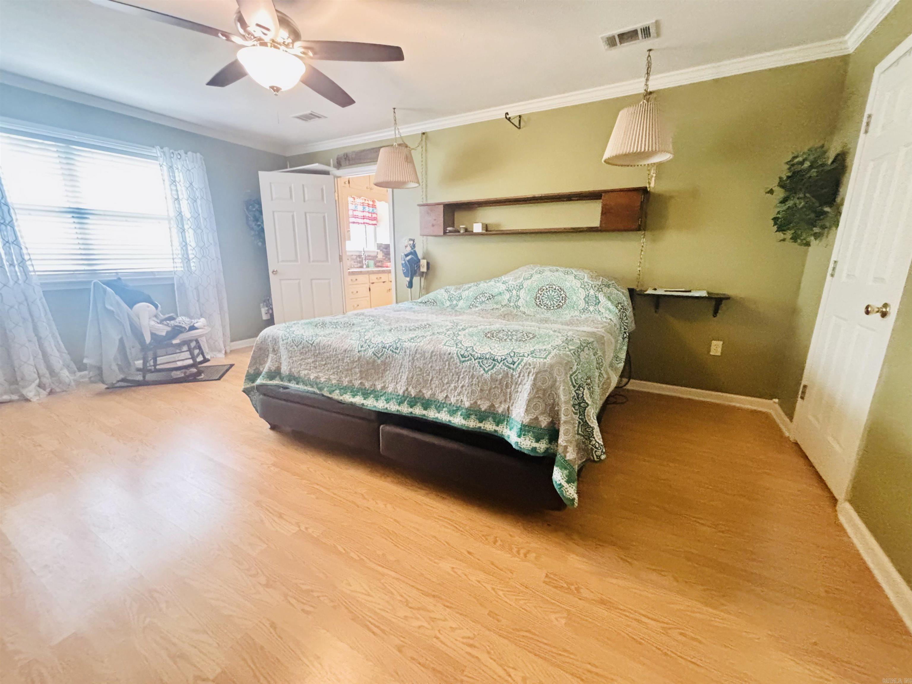 2409 Normandy Lane Property Photo 12