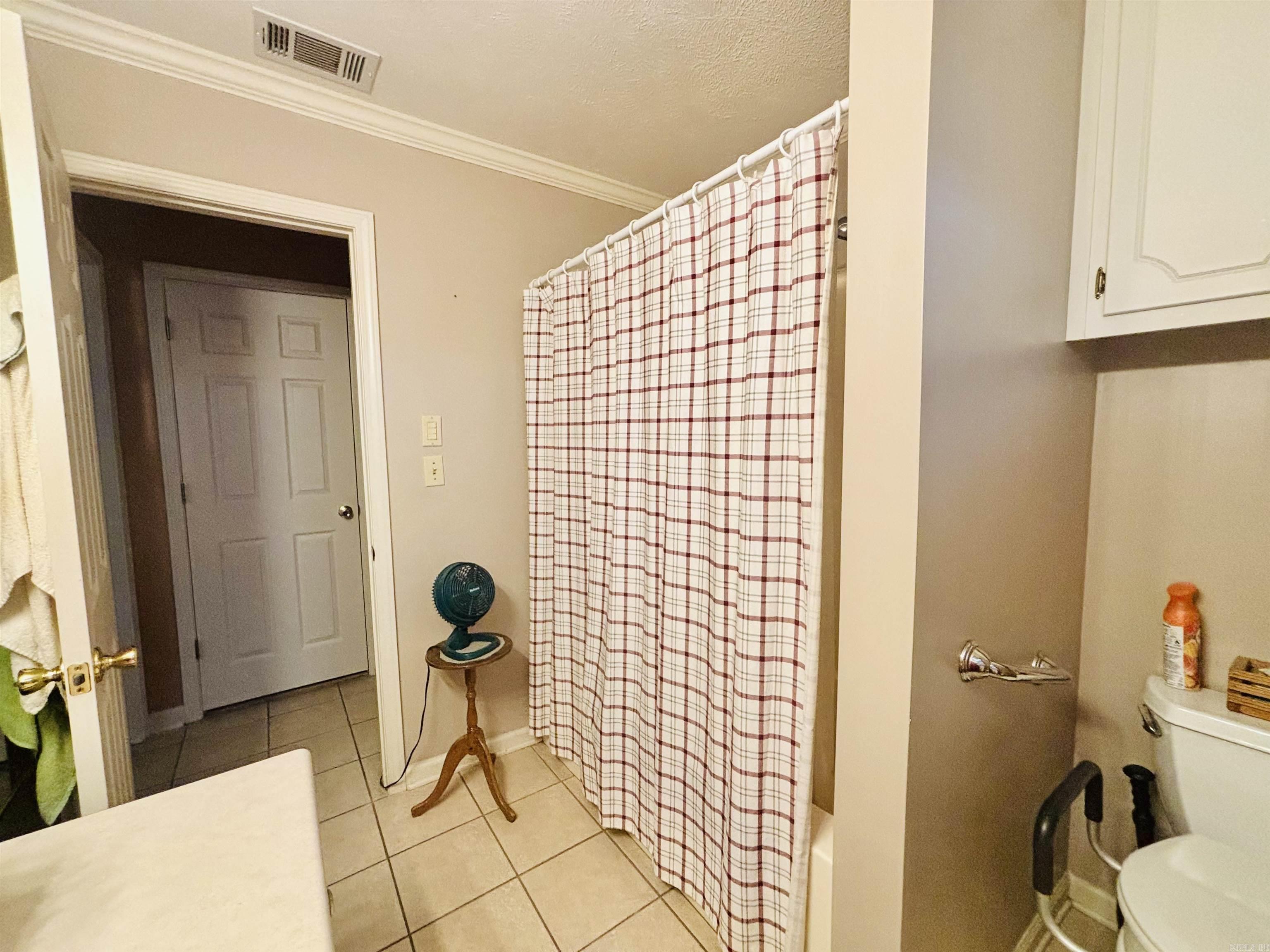 2409 Normandy Lane Property Photo 27