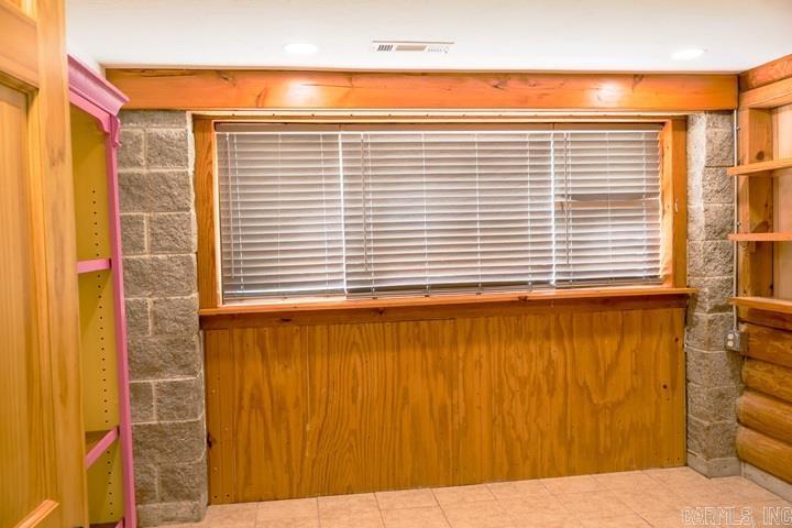 27 Mc 7087 Property Photo 29