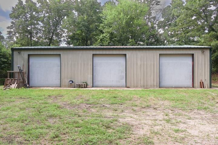 27 Mc 7087 Property Photo 39