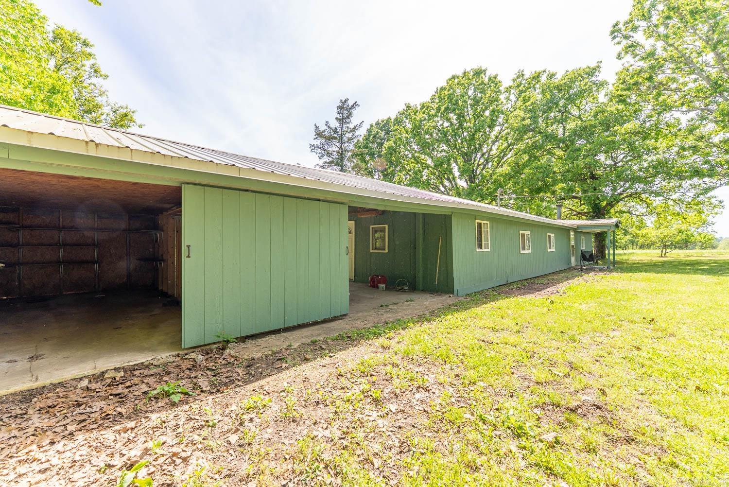 1250 County Road 405 Property Photo 10