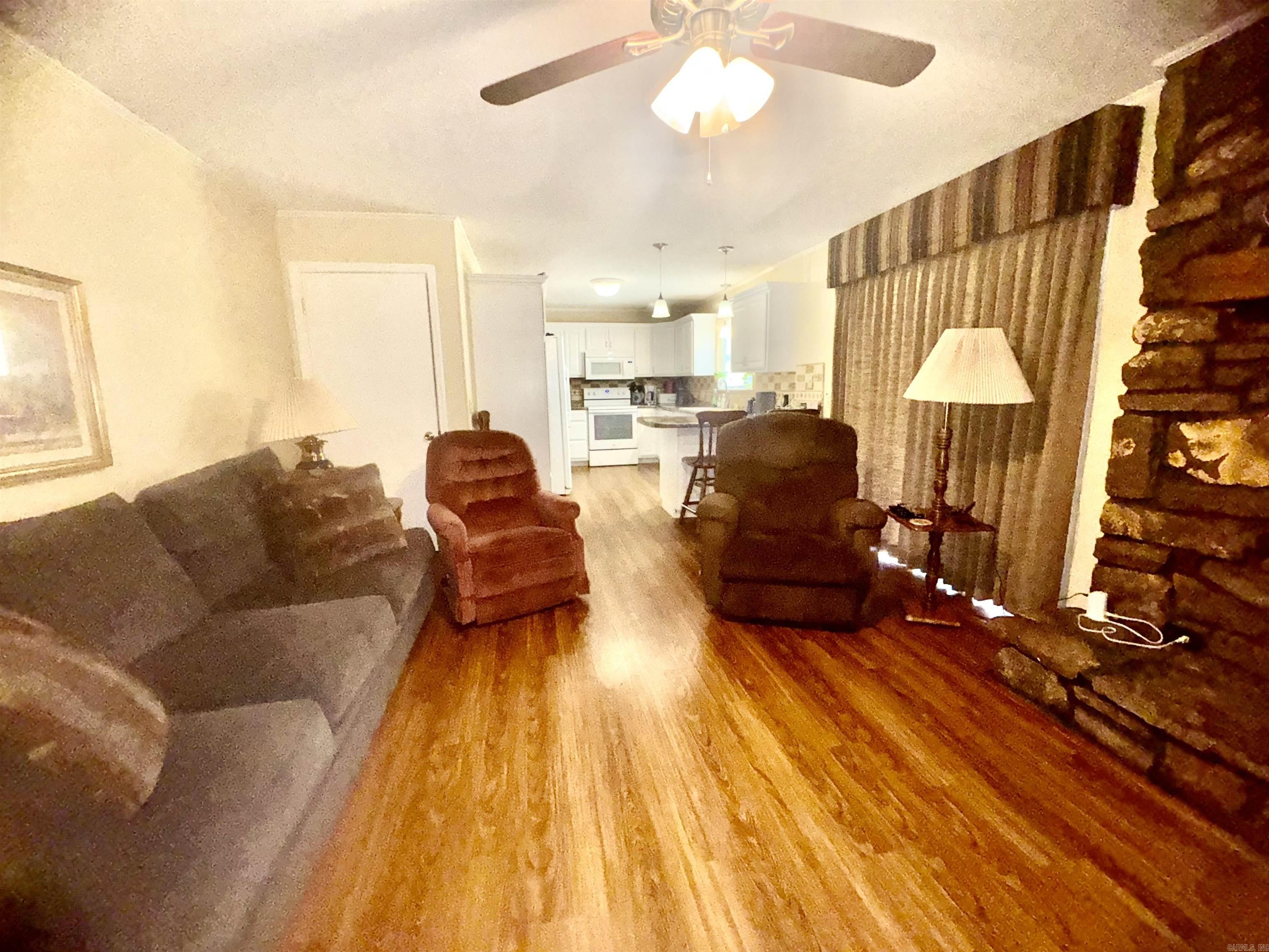 5 Briarwood Lane Property Photo 6
