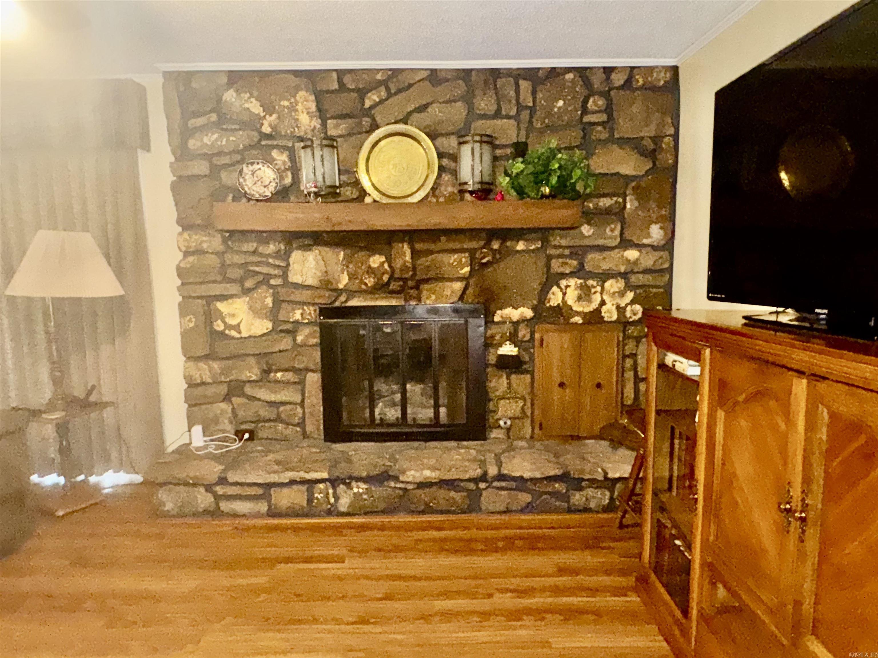 5 Briarwood Lane Property Photo 9
