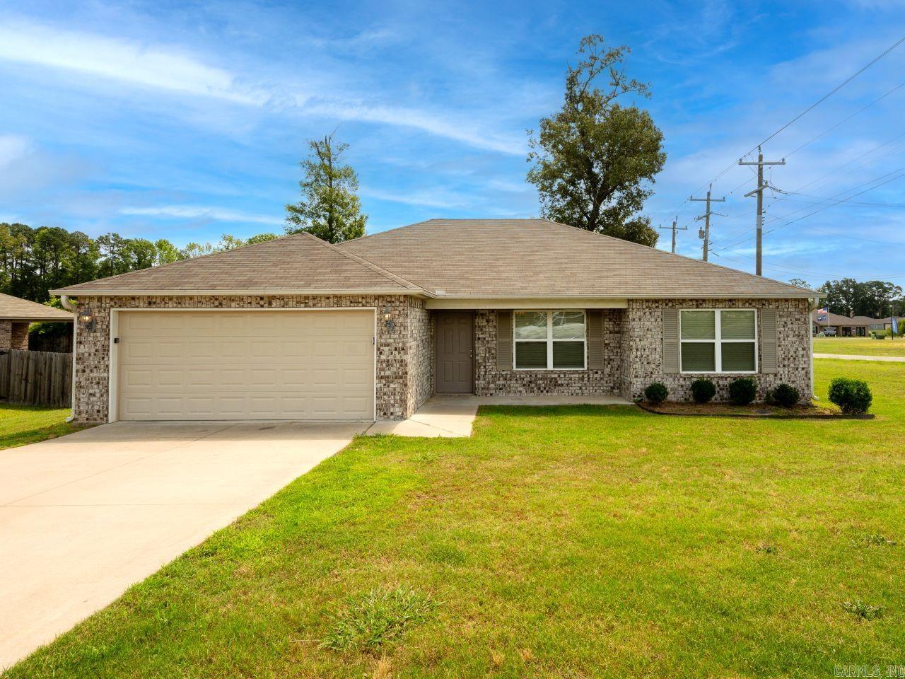 15 Cedar Creek Cove