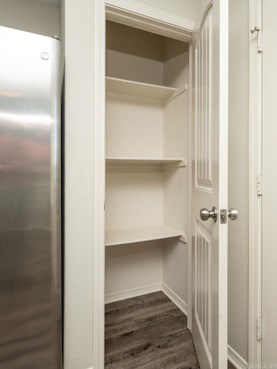 15 Cedar Creek Cove Property Photo 5