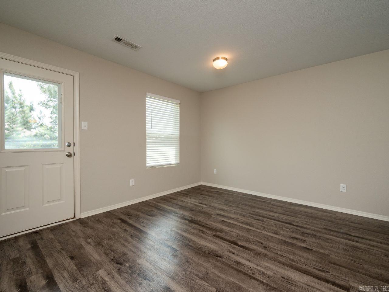 15 Cedar Creek Cove Property Photo 8