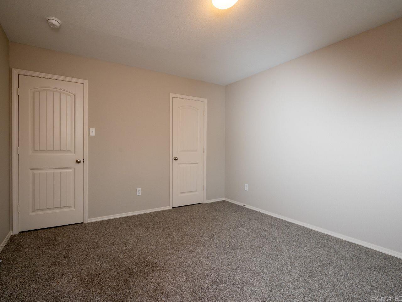 15 Cedar Creek Cove Property Photo 13