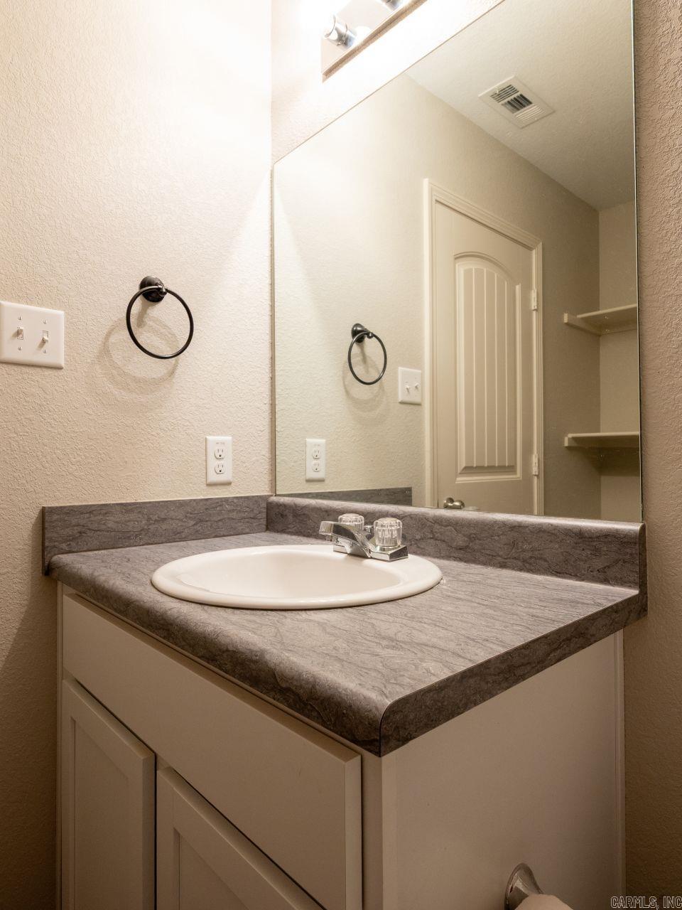 15 Cedar Creek Cove Property Photo 16