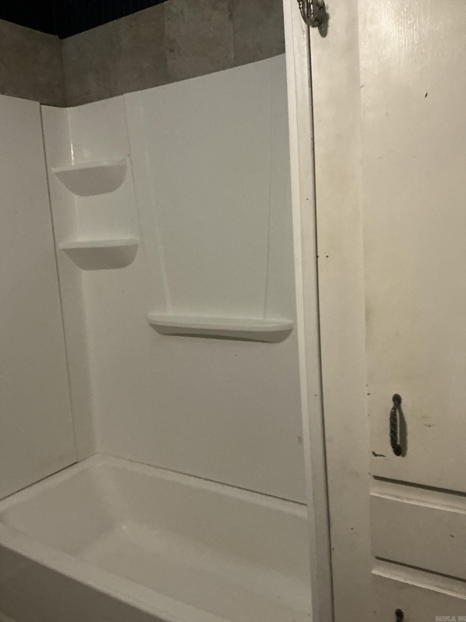 905 Oak Street Property Photo 12