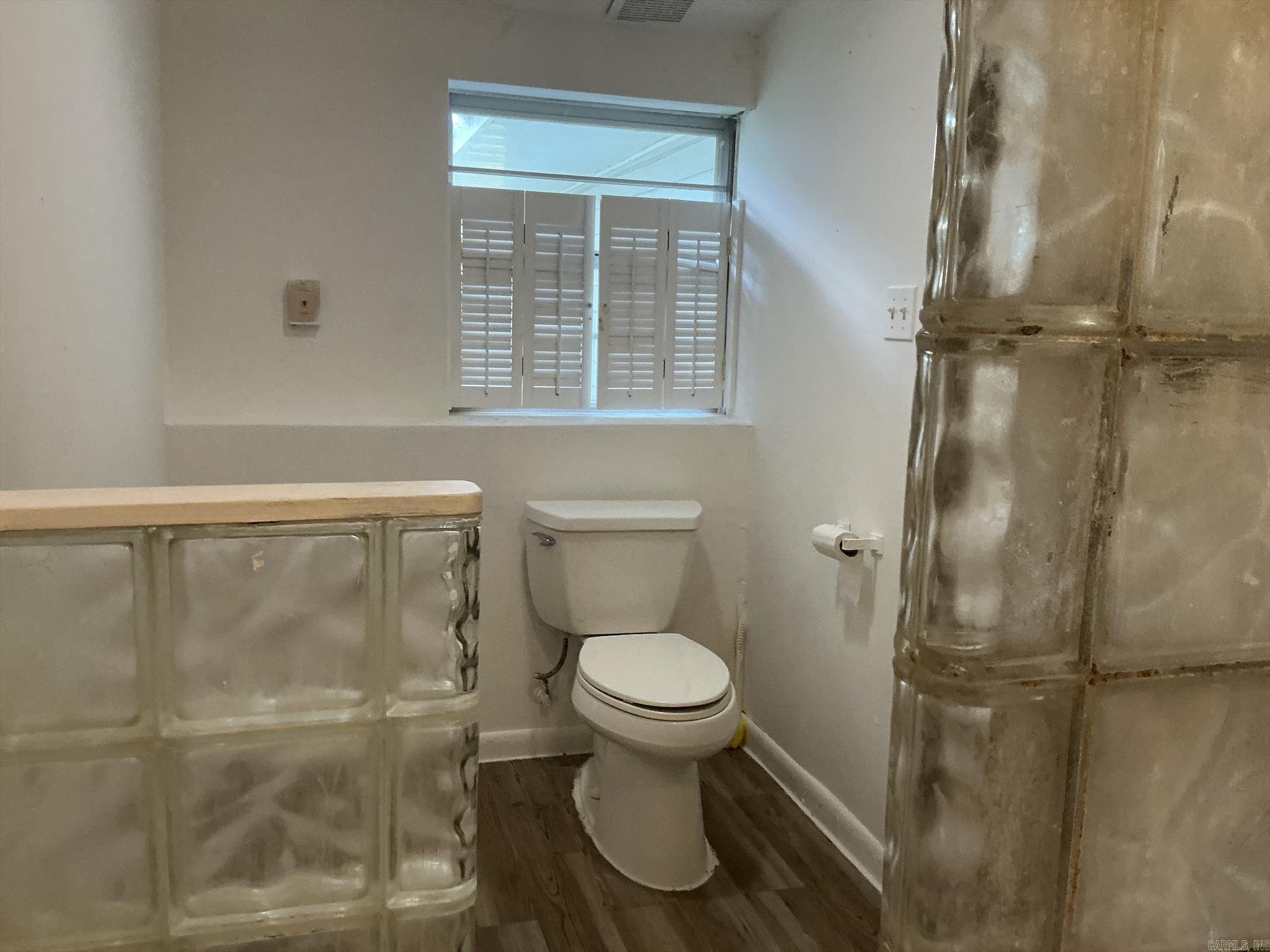 905 Oak Street Property Photo 29