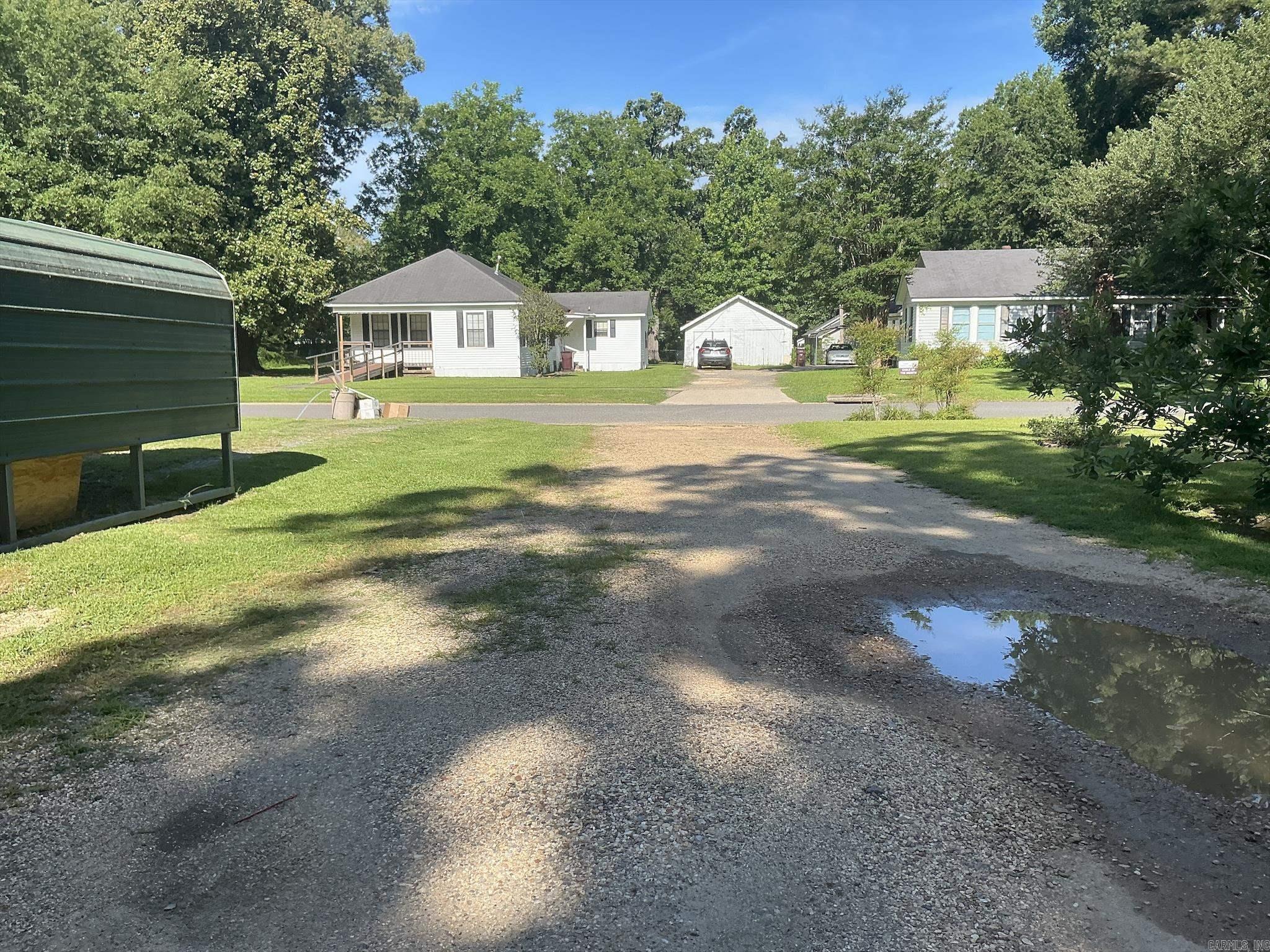 905 Oak Street Property Photo 48