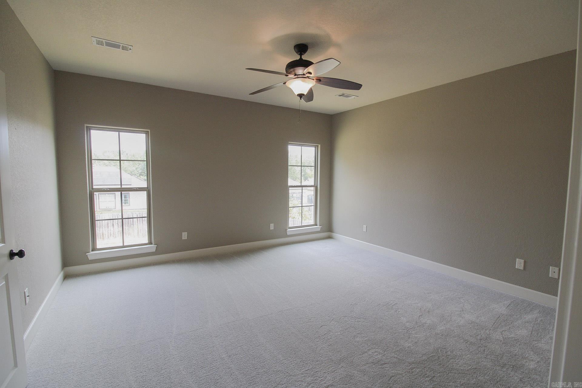2240 Shadow Falls Drive Property Photo 10