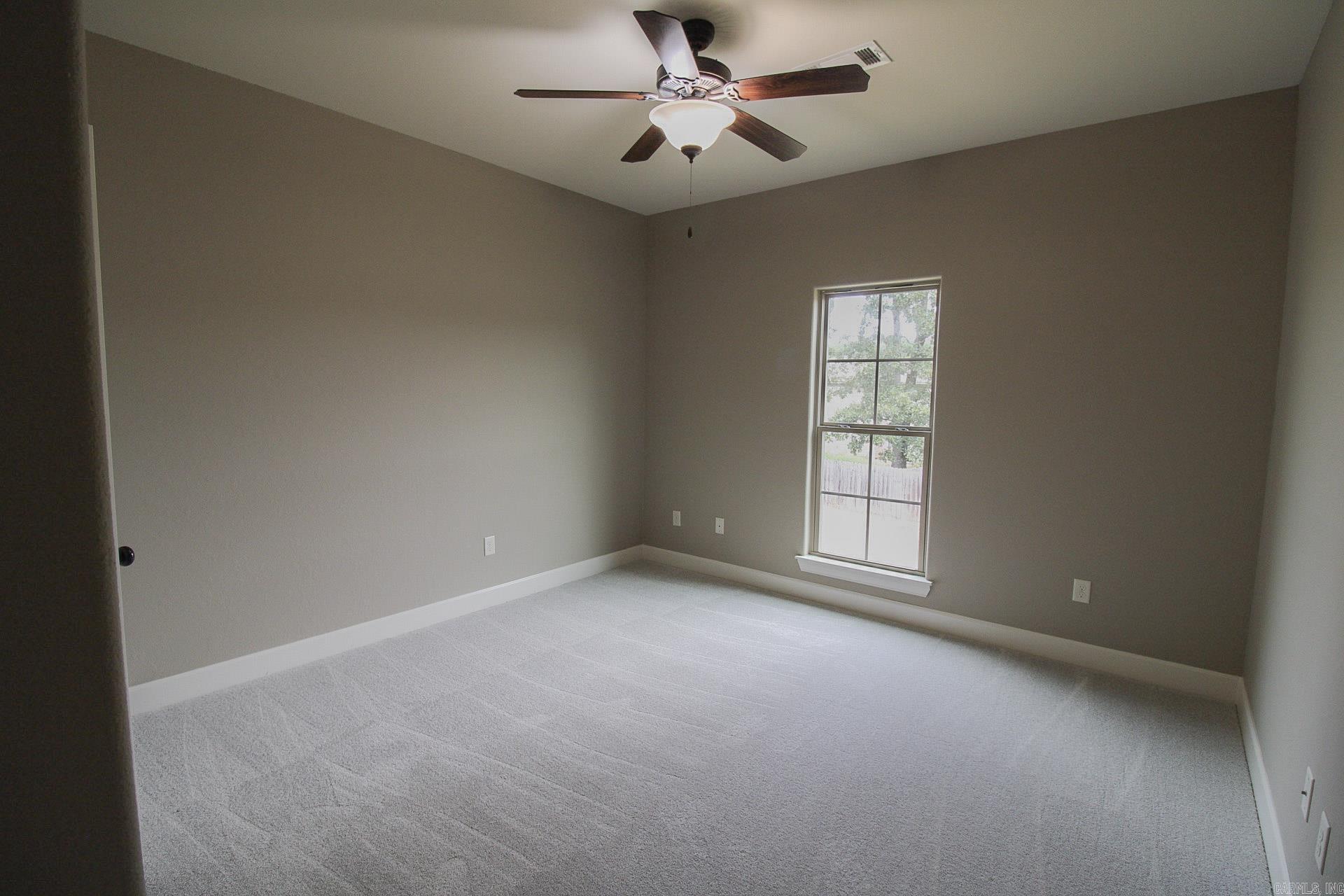 2240 Shadow Falls Drive Property Photo 14