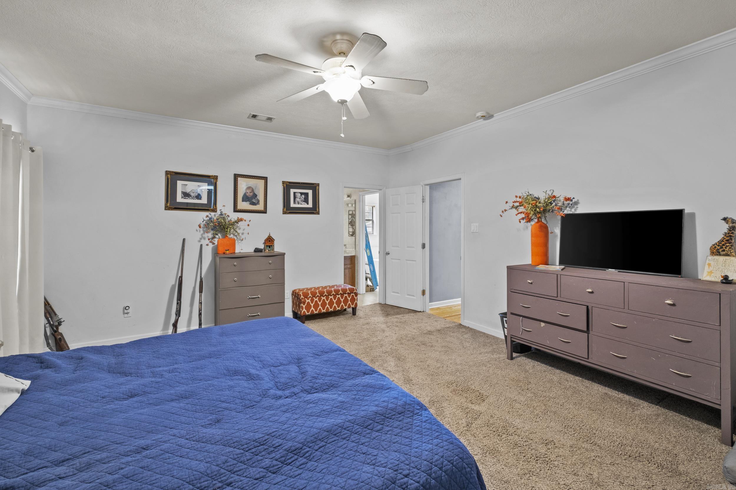 5 Williamsburg Drive Property Photo 16