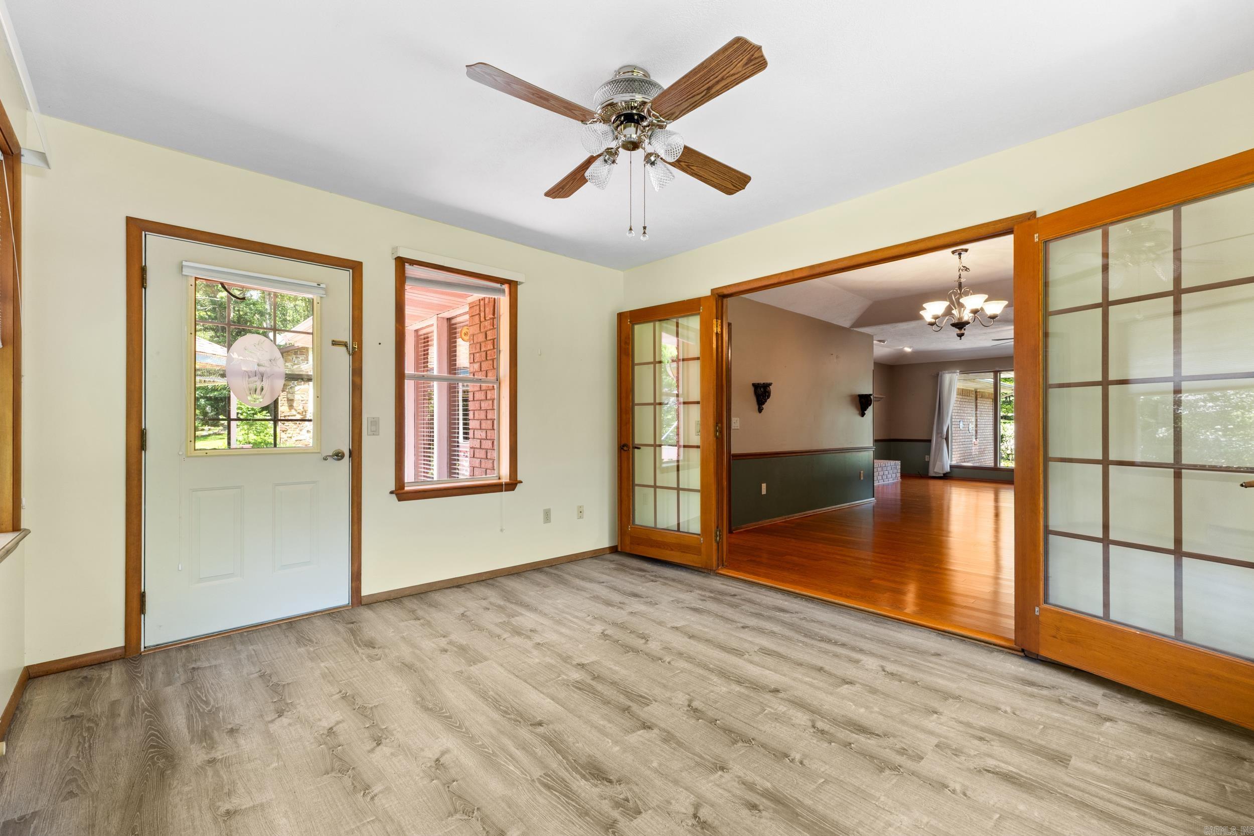 908 Baffy Drive Property Photo 13