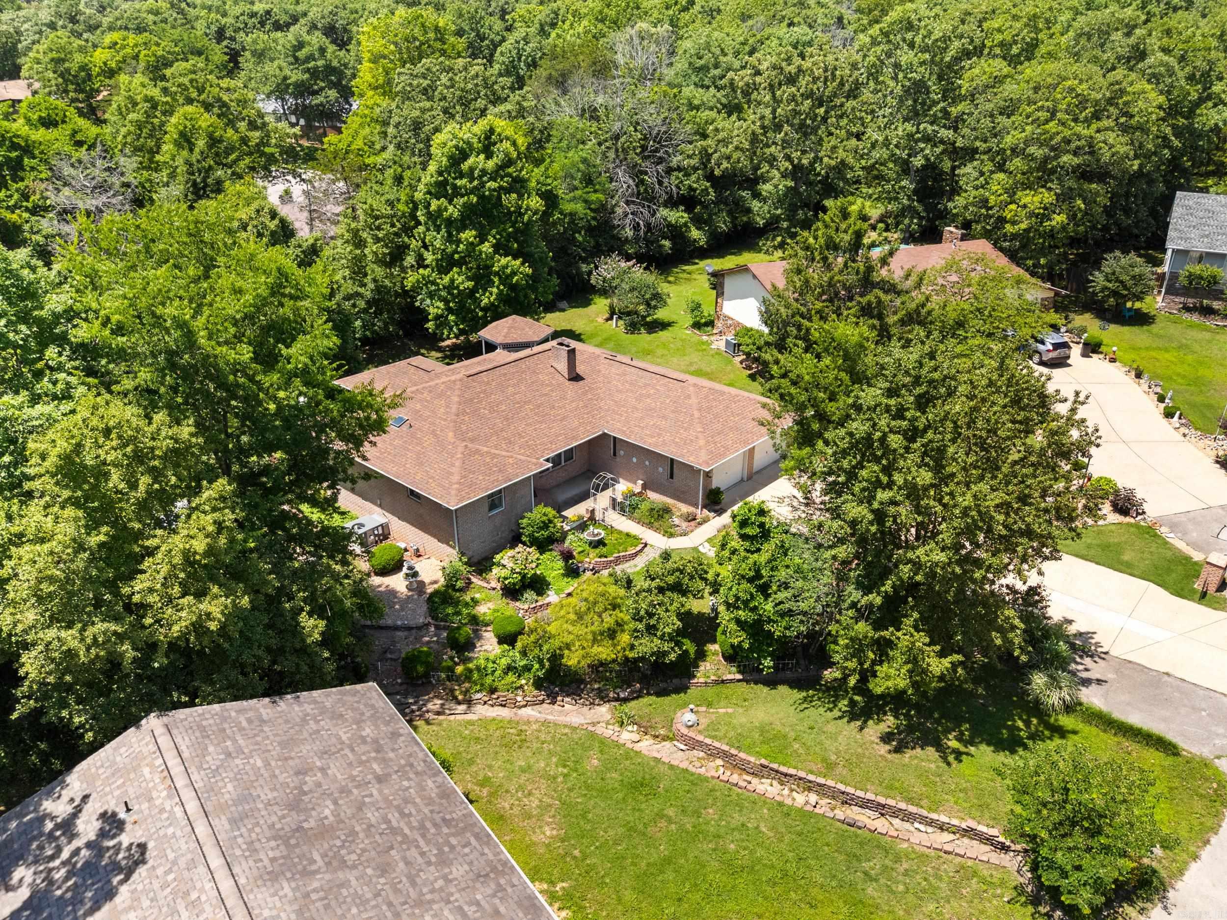908 Baffy Drive Property Photo 46