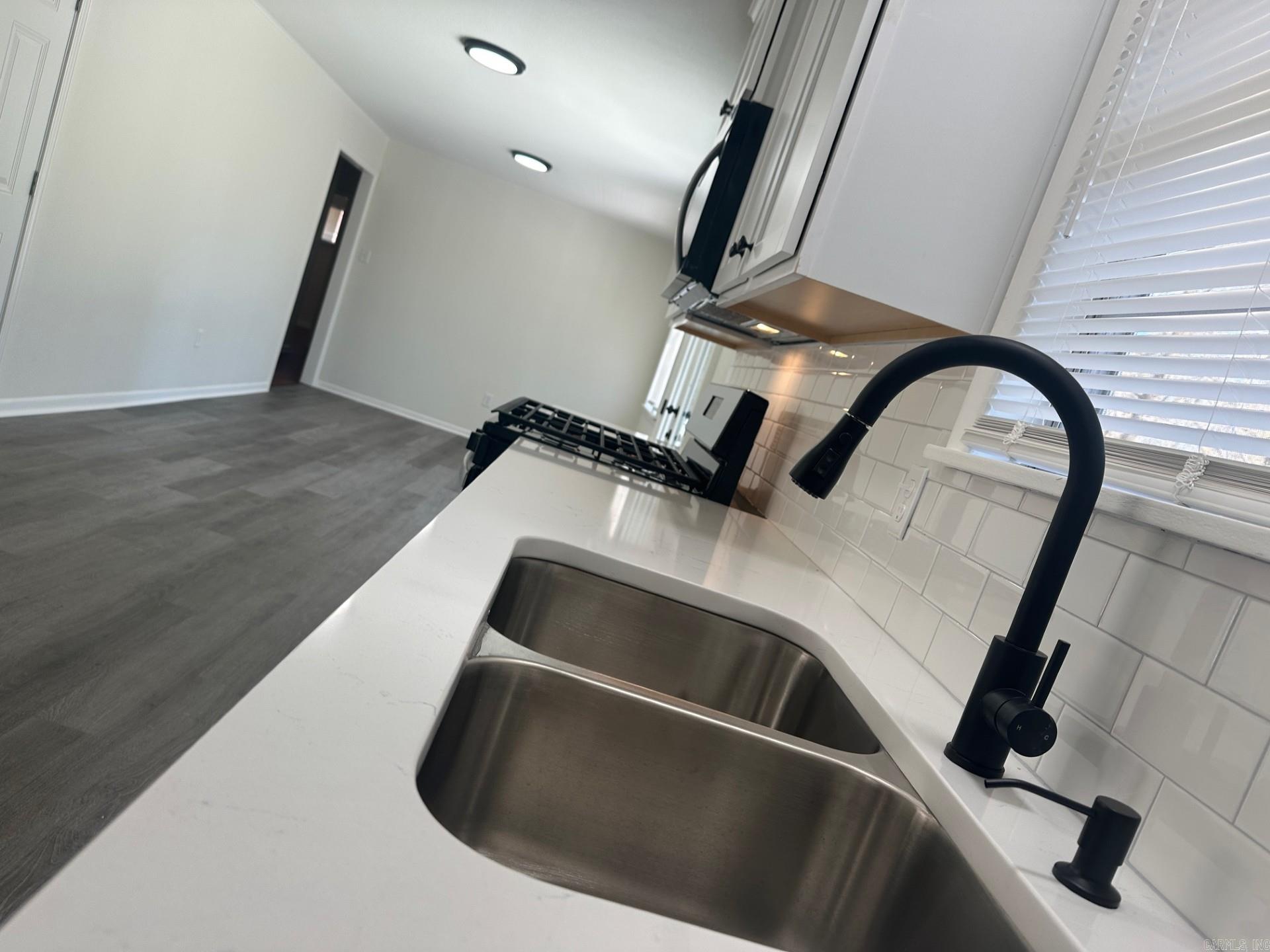 4700 Vine Street Property Photo 16