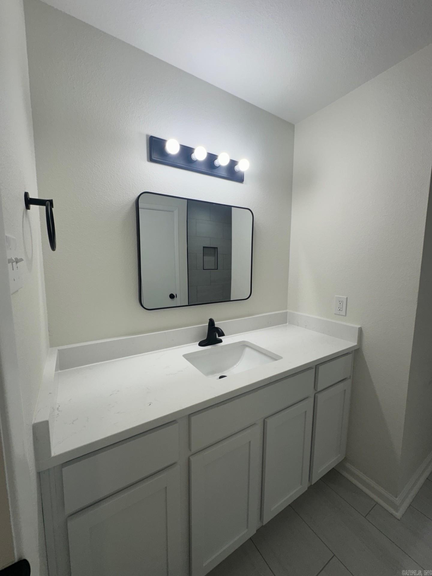 4700 Vine Street Property Photo 40