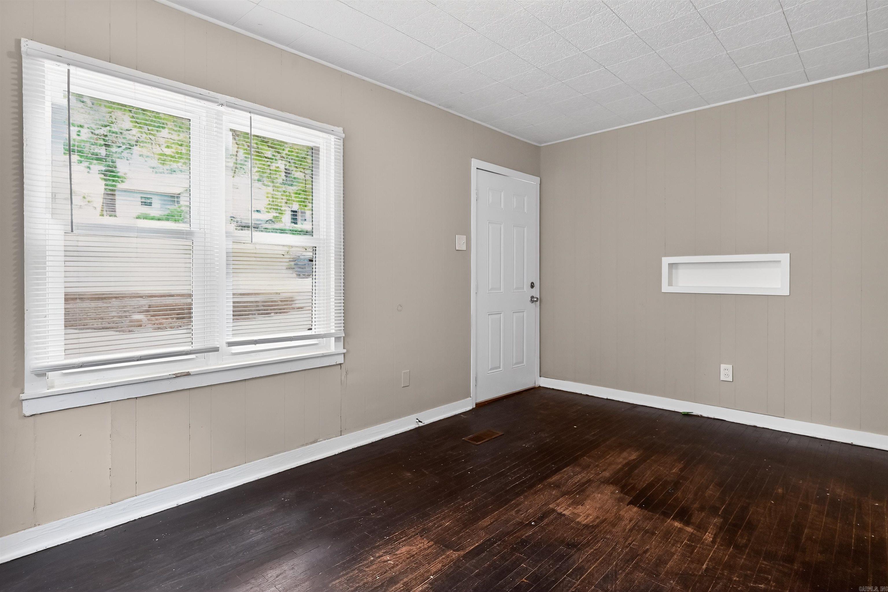 210 Belmont Drive Property Photo 14