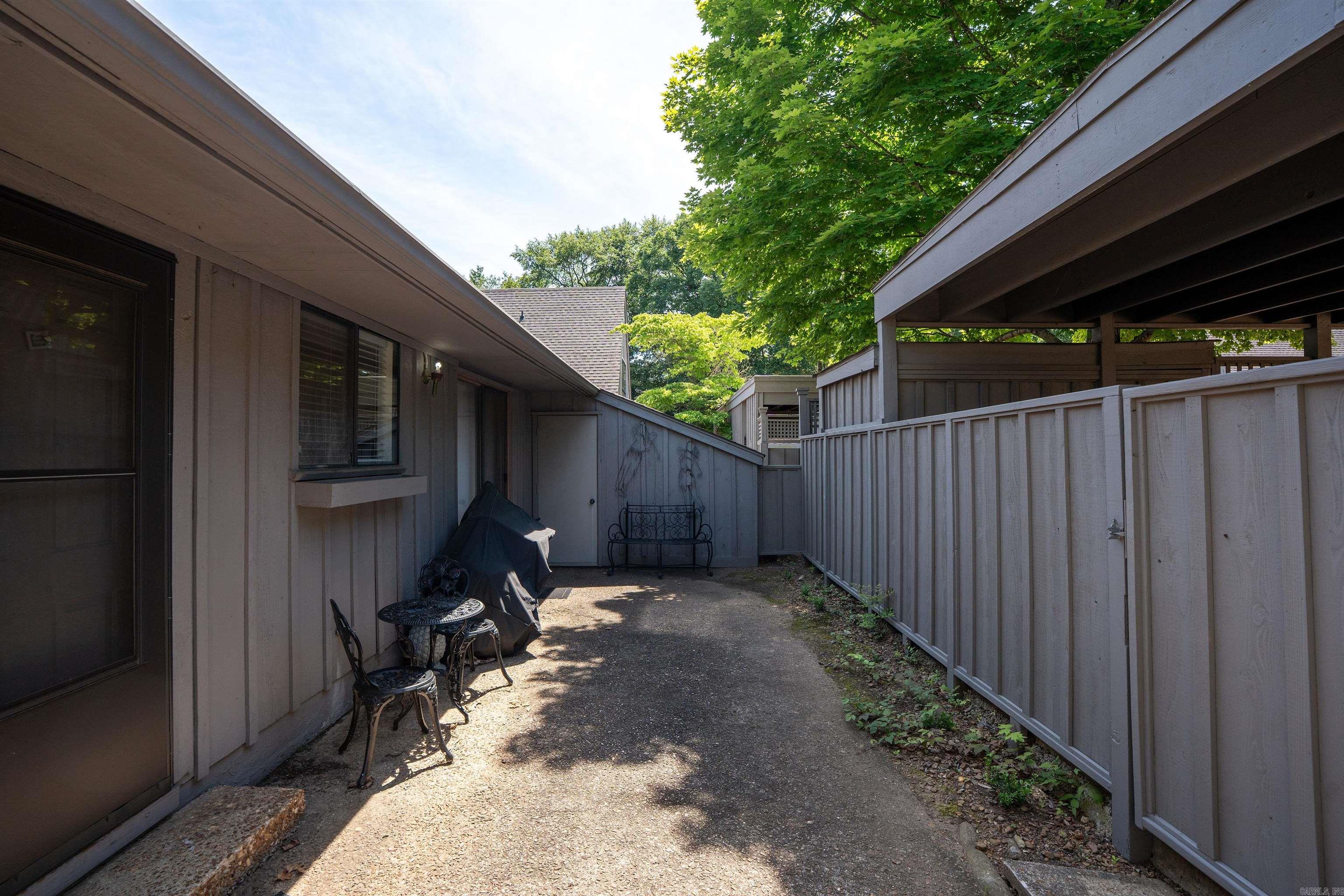 438 Orchard Court Property Photo 10