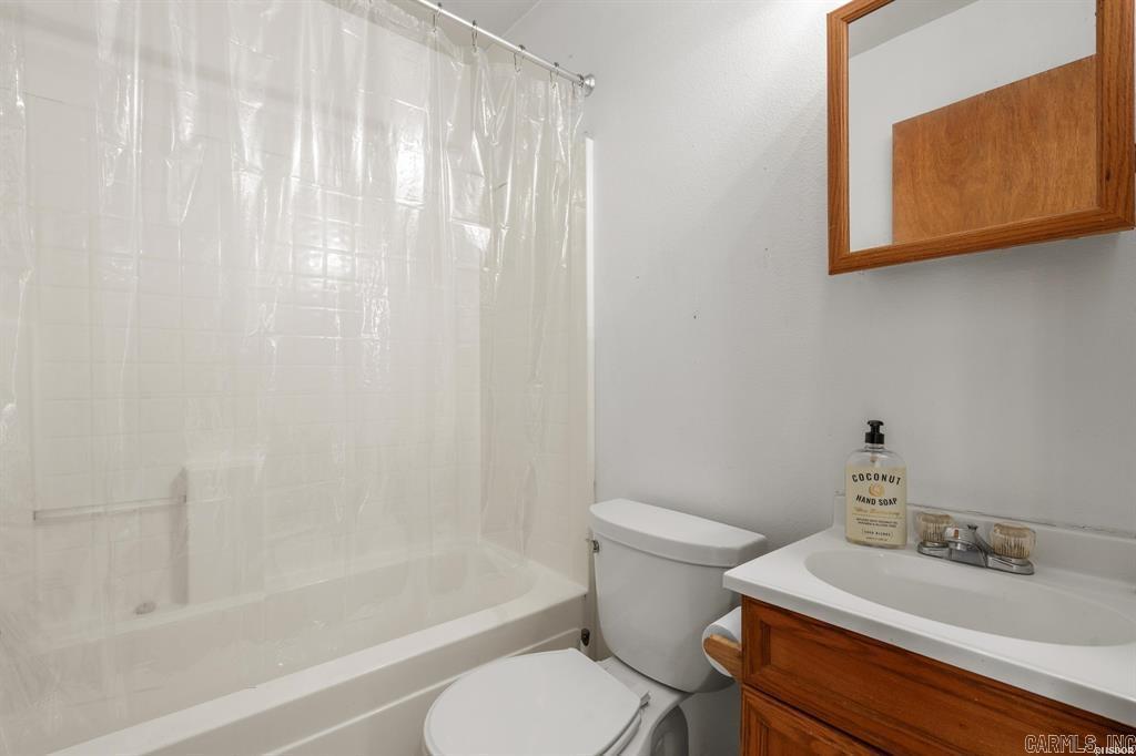 352 Lakeland Drive Property Photo 37