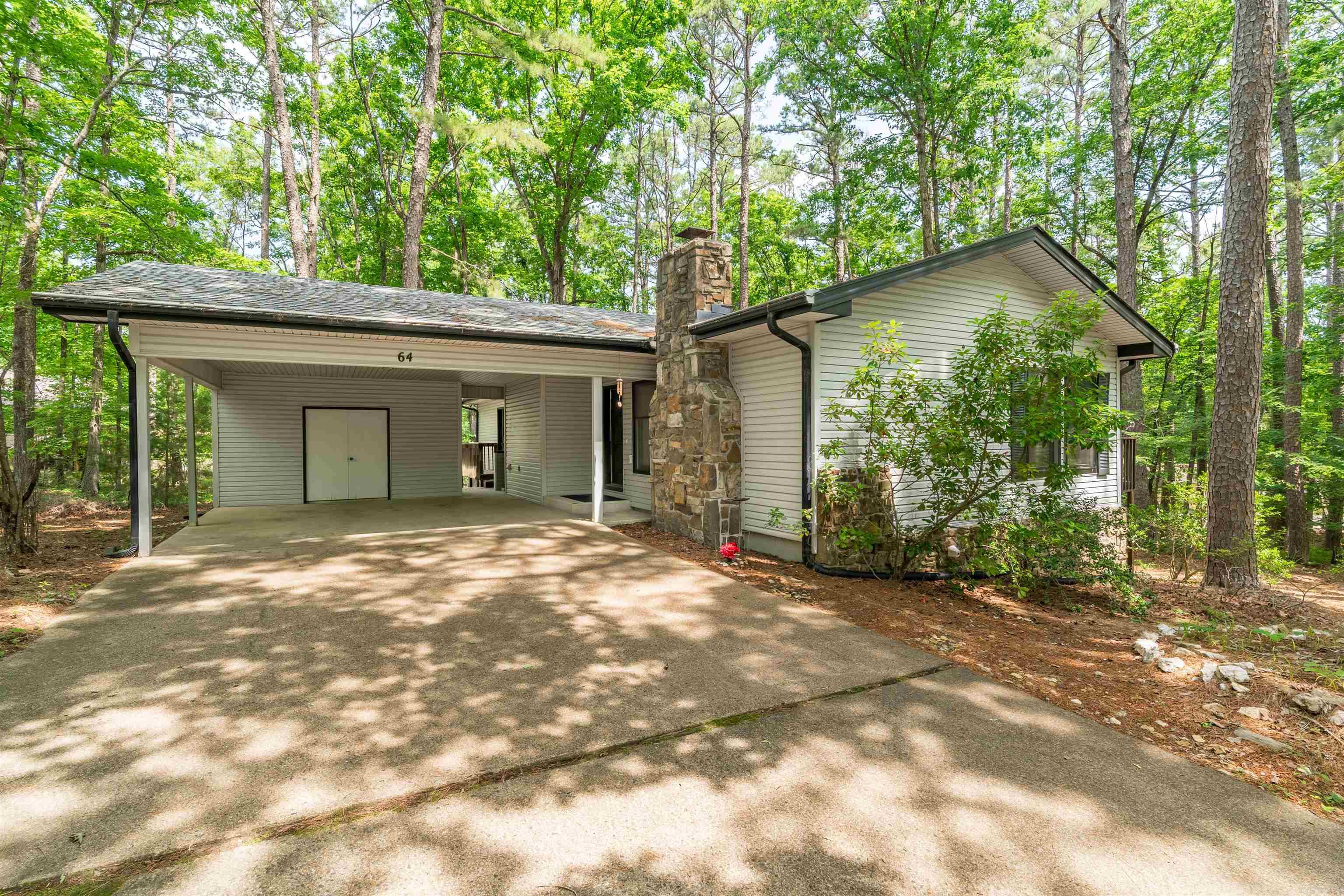 64 Pontevedra Drive Property Photo 1